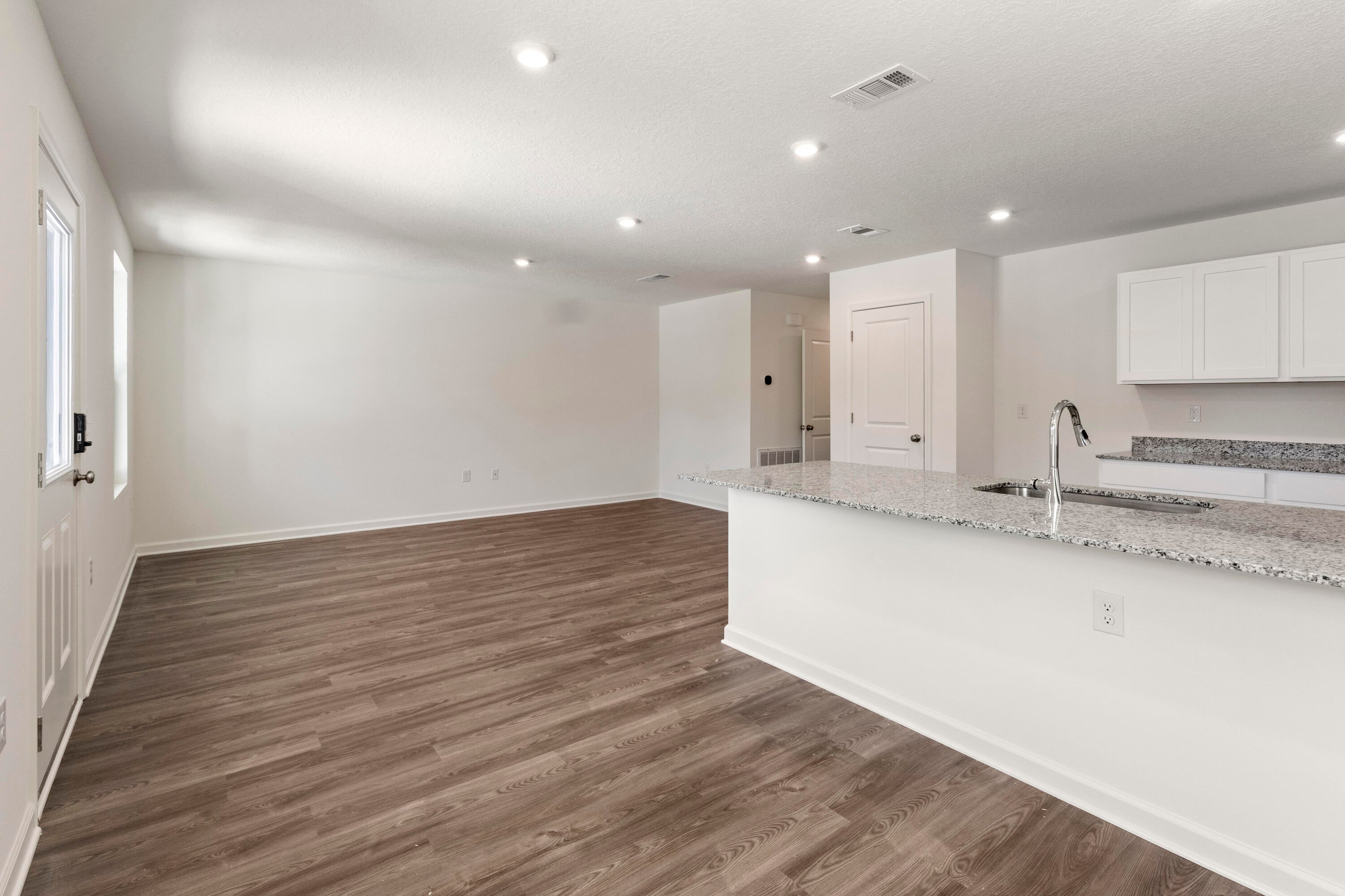 Sunny Hills Classic - Residential