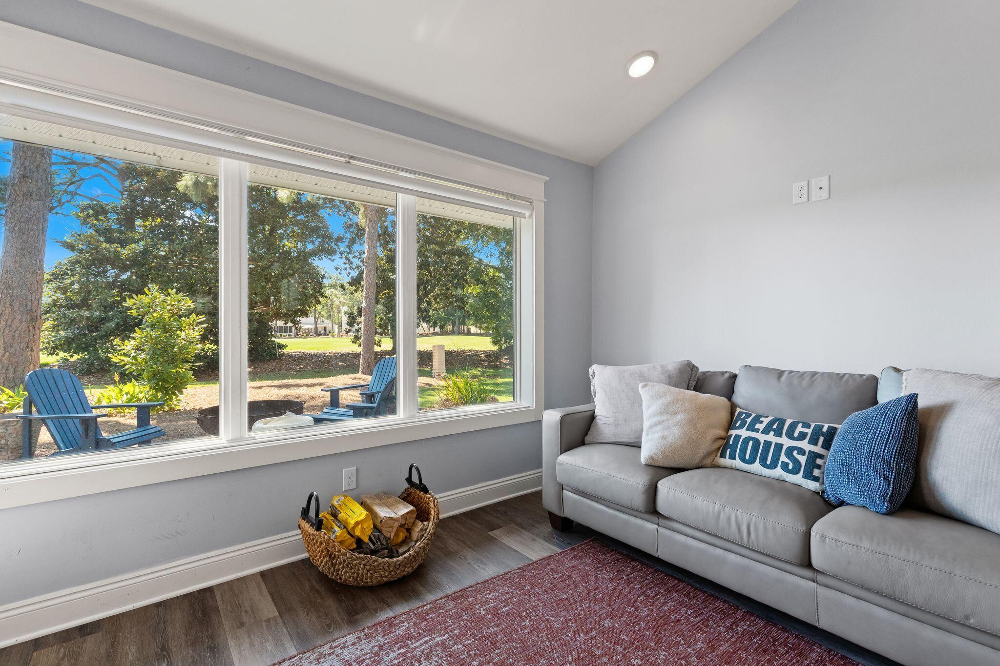 BAYOU VILLAGE CONDO PH 2 - Residential