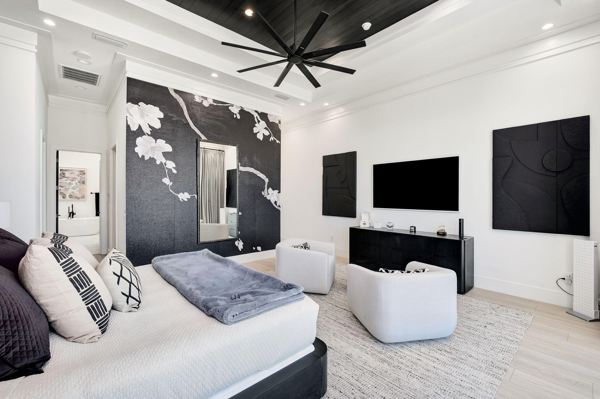 HOLIDAY SHORES ESTATES - Residential