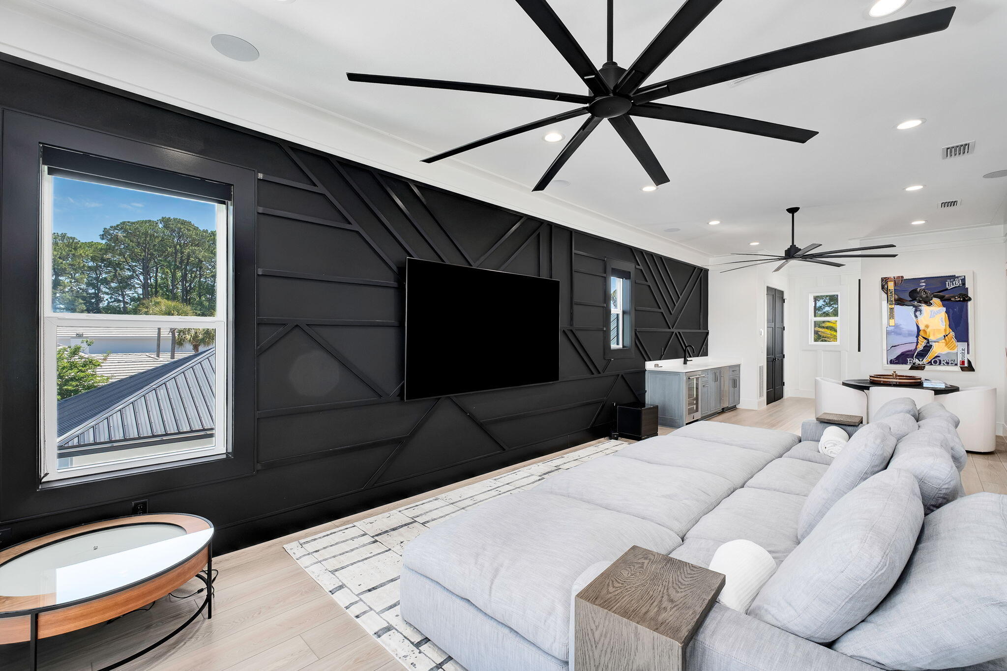 HOLIDAY SHORES ESTATES - Residential