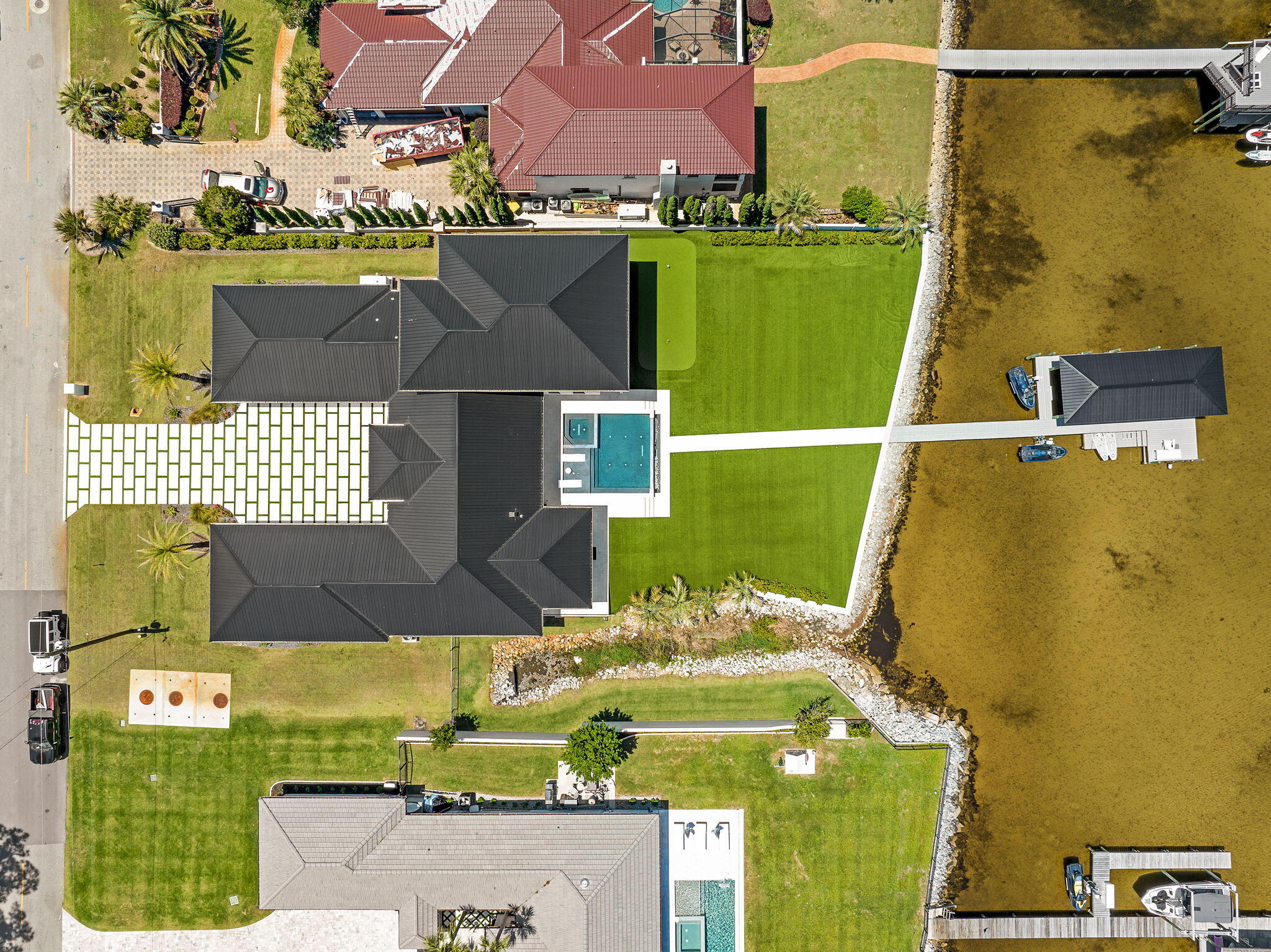 HOLIDAY SHORES ESTATES - Residential