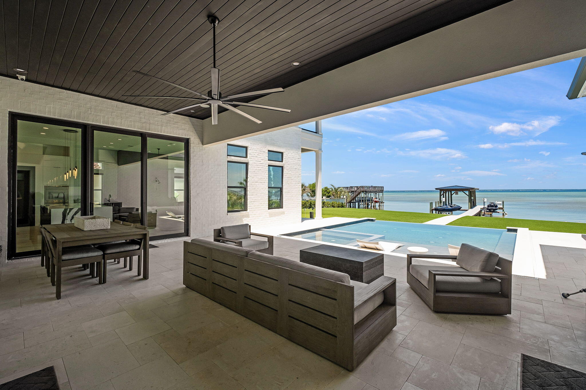 HOLIDAY SHORES ESTATES - Residential