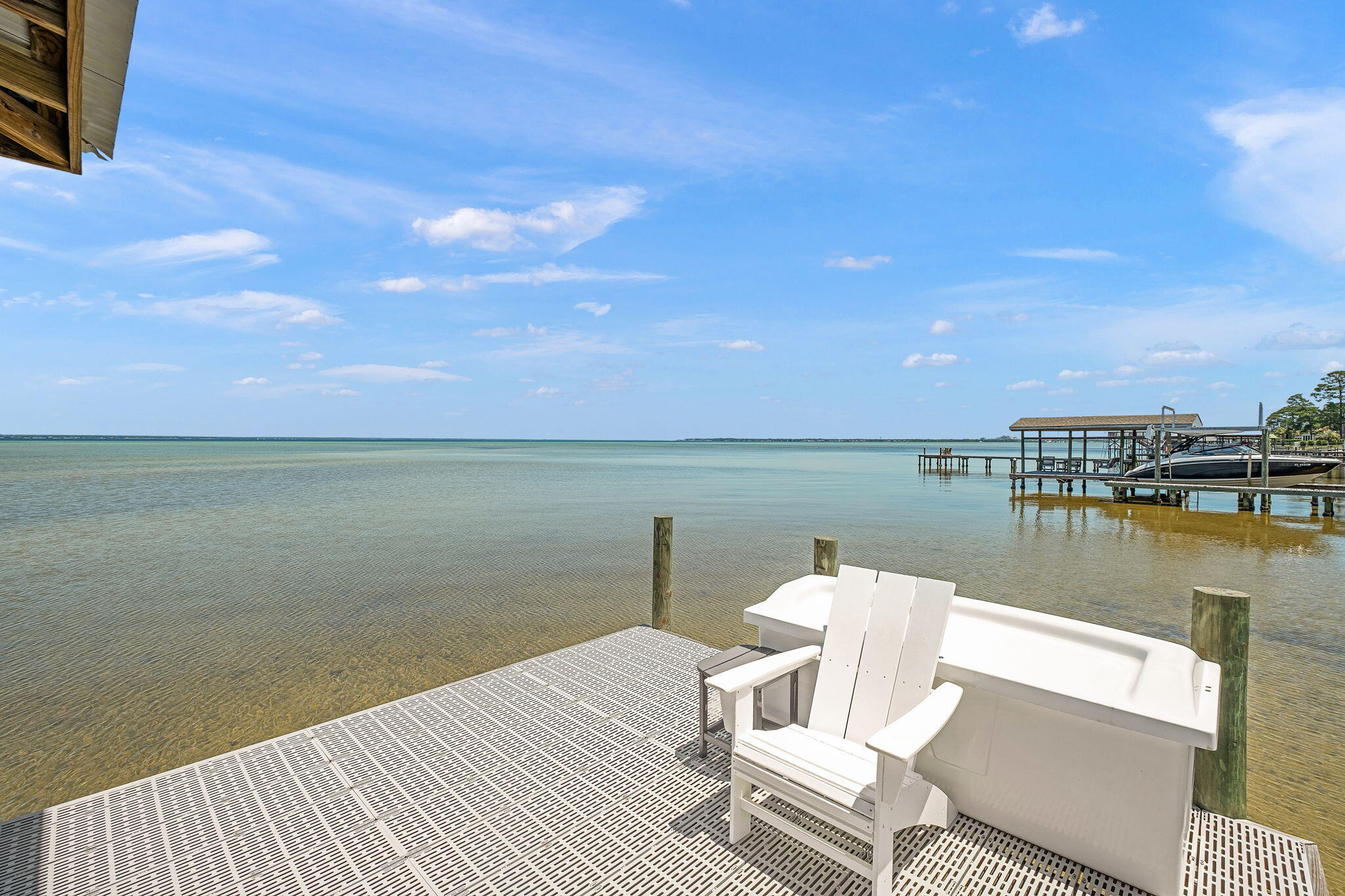 HOLIDAY SHORES ESTATES - Residential