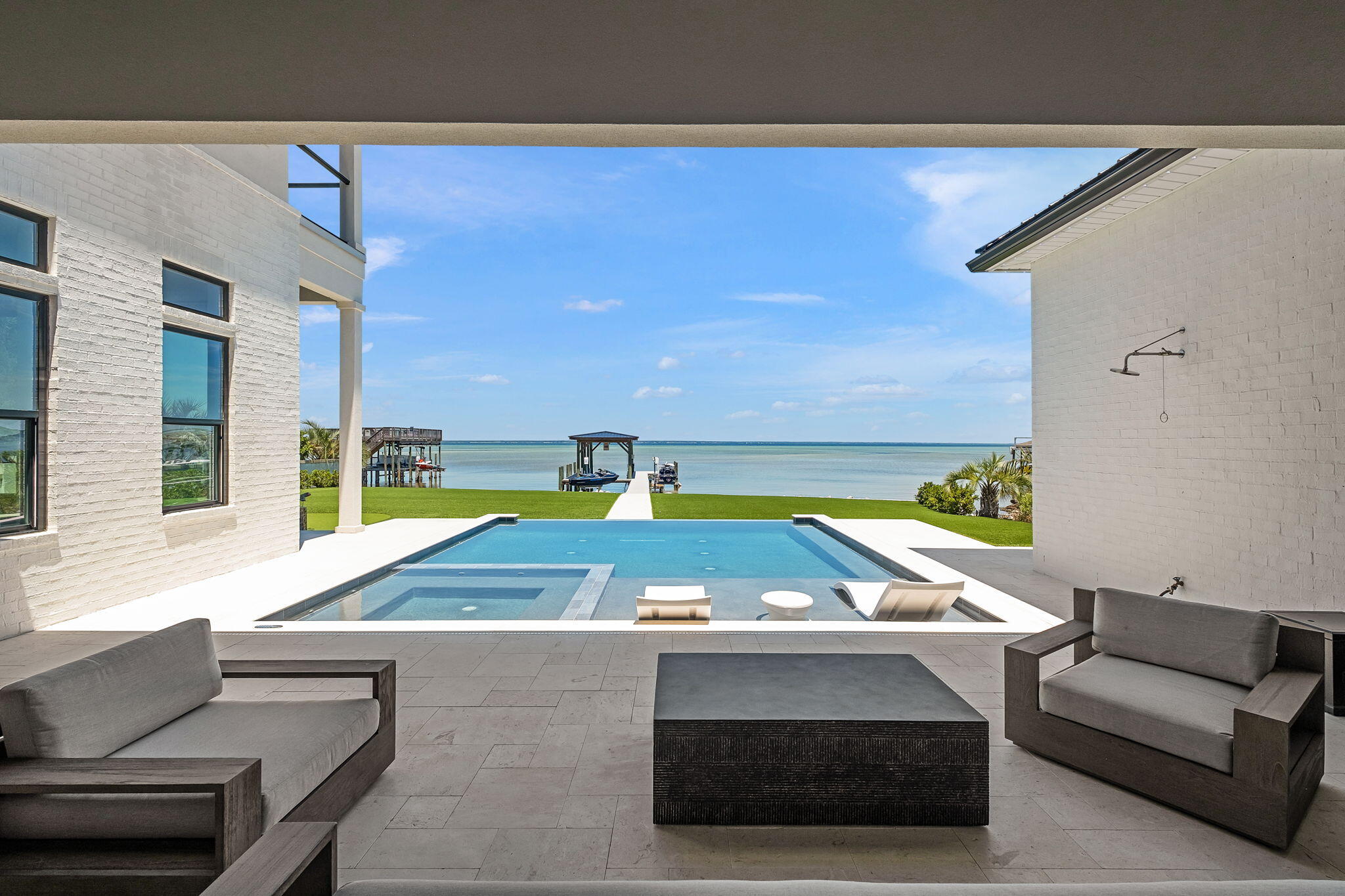 HOLIDAY SHORES ESTATES - Residential