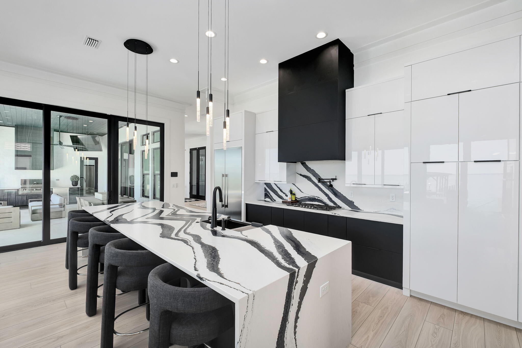 HOLIDAY SHORES ESTATES - Residential
