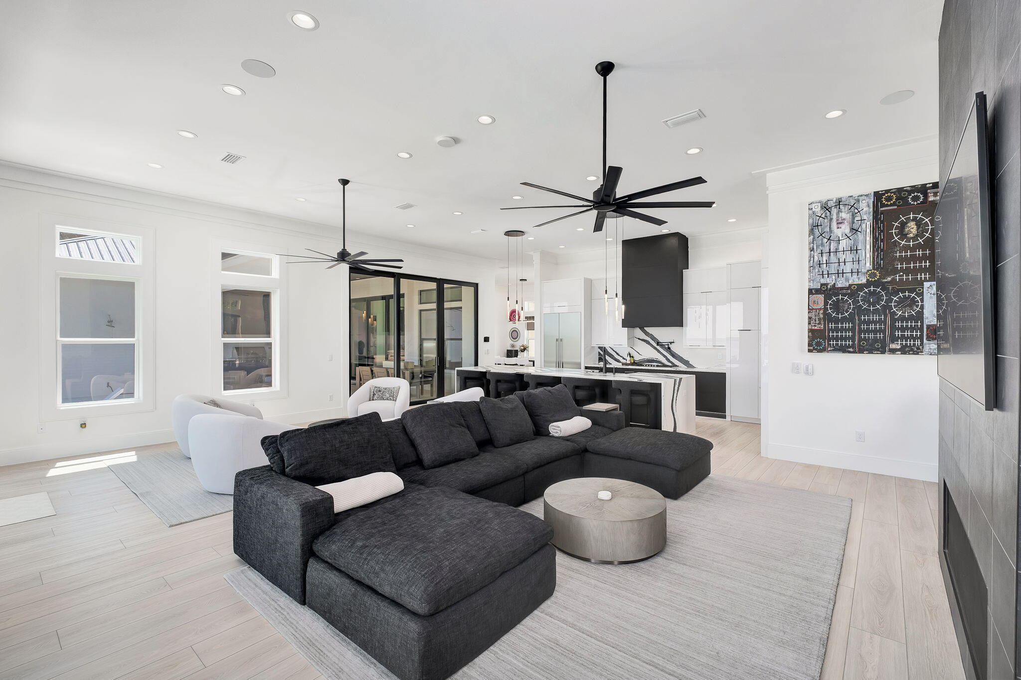 HOLIDAY SHORES ESTATES - Residential