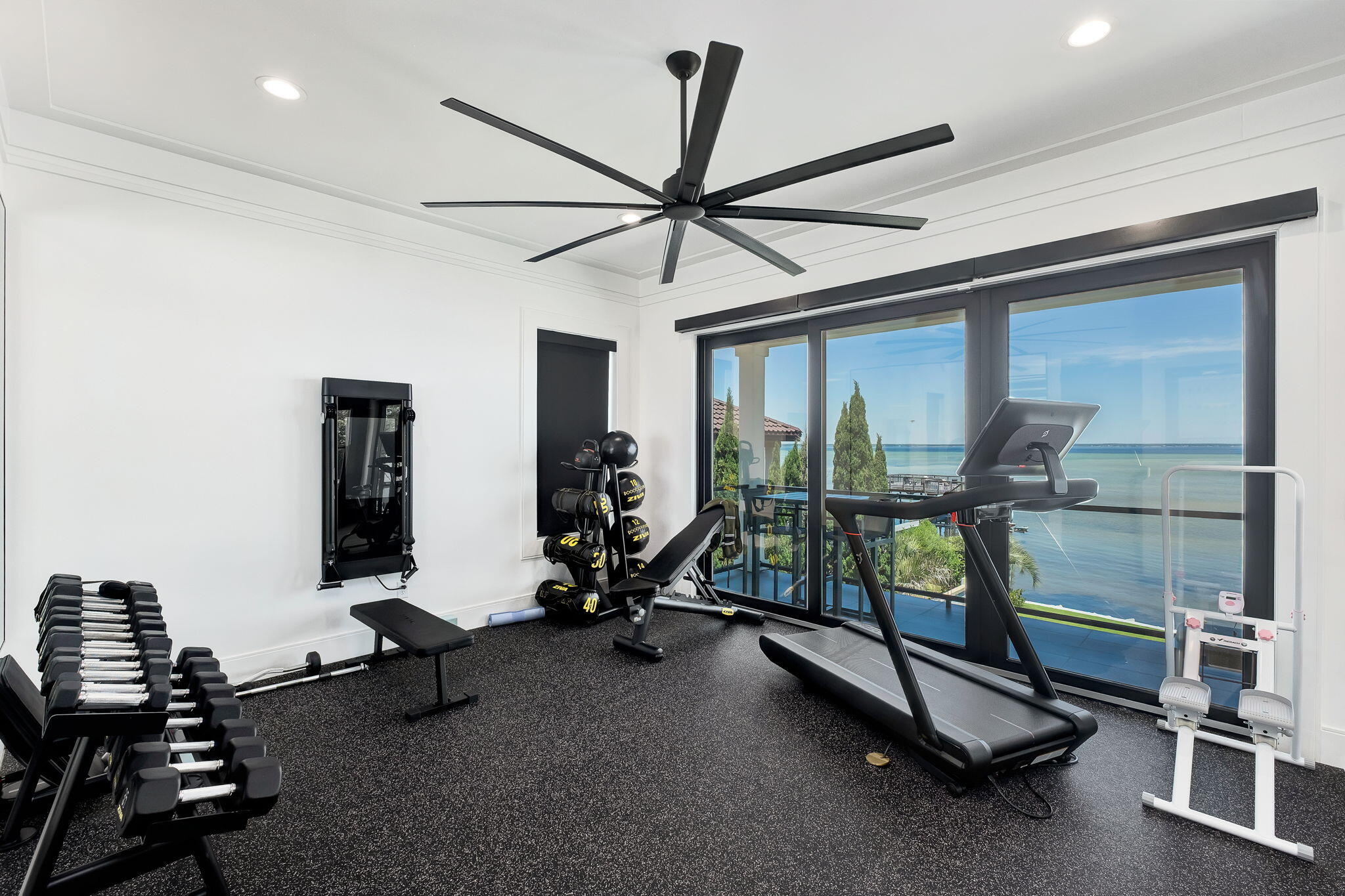 HOLIDAY SHORES ESTATES - Residential