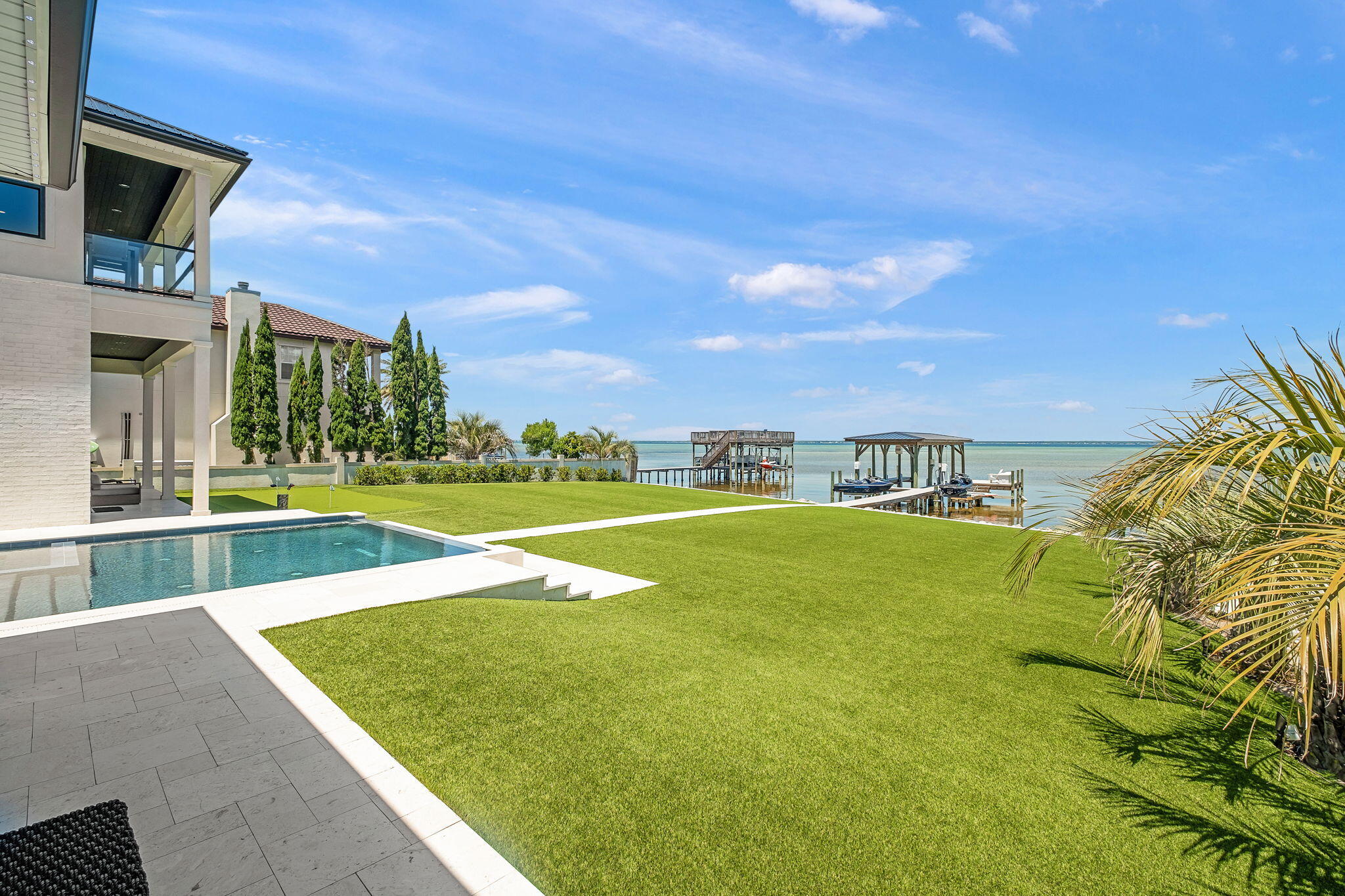 HOLIDAY SHORES ESTATES - Residential