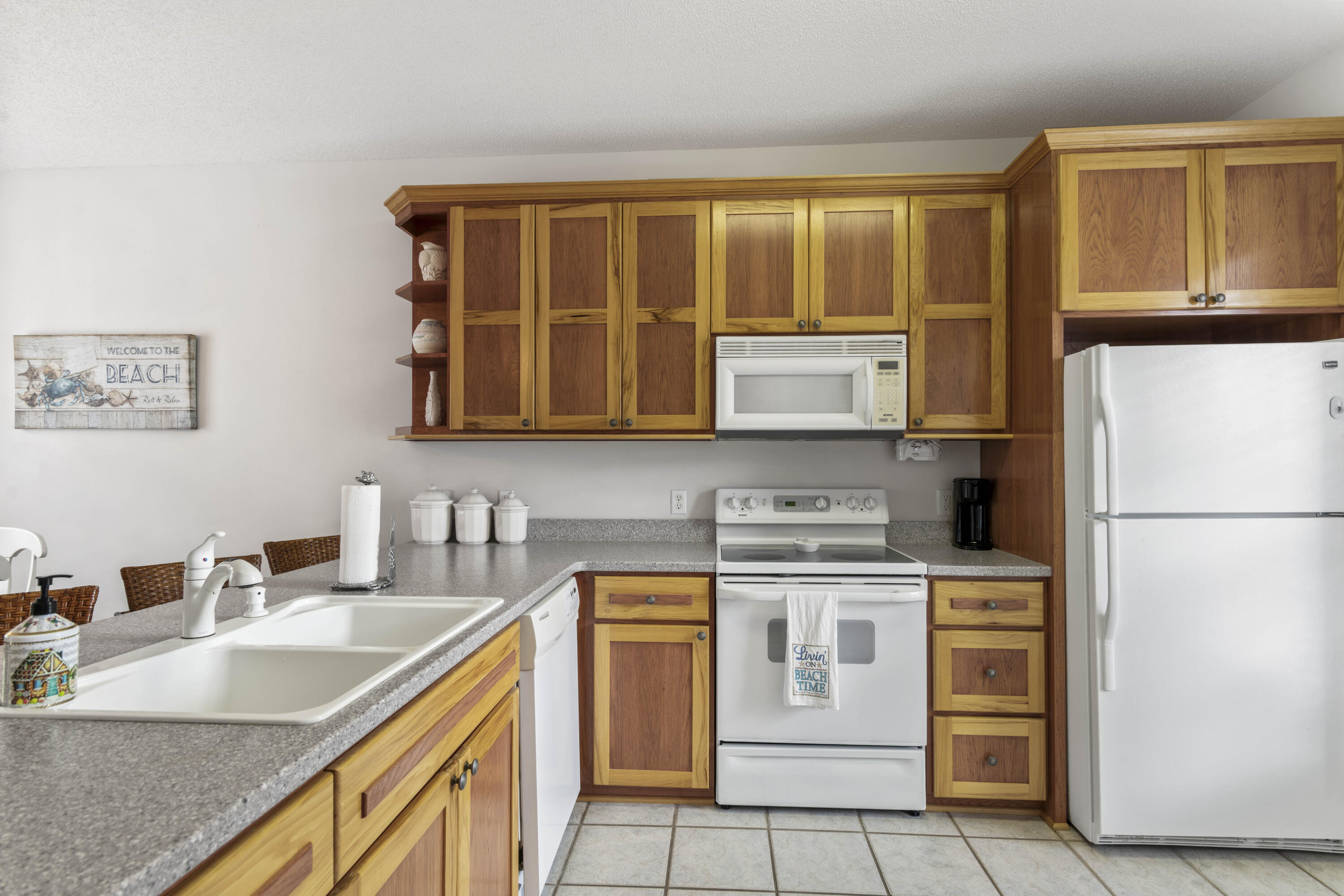 SEA DUNES - Residential
