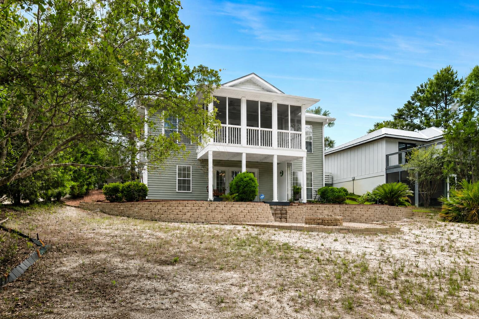 SEA DUNES - Residential