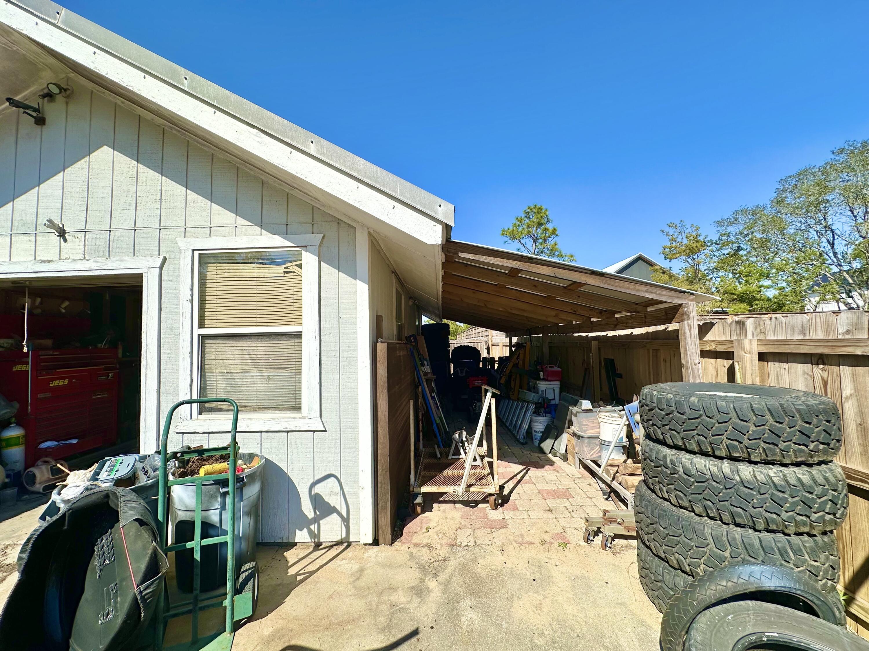 ELIZABETH FARMS 2ND ADDN UNREC - Residential
