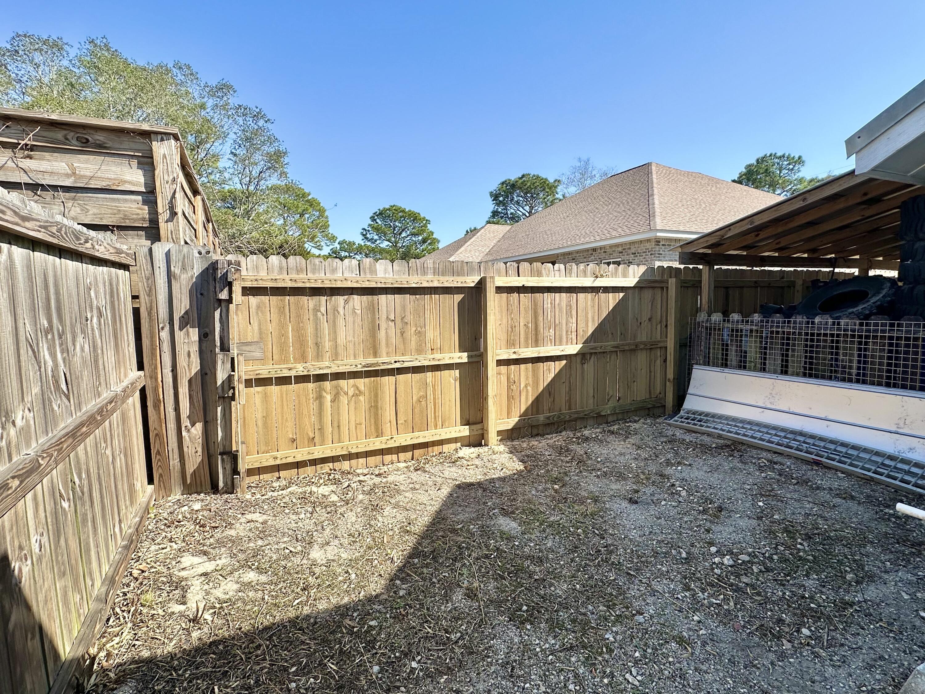 ELIZABETH FARMS 2ND ADDN UNREC - Residential