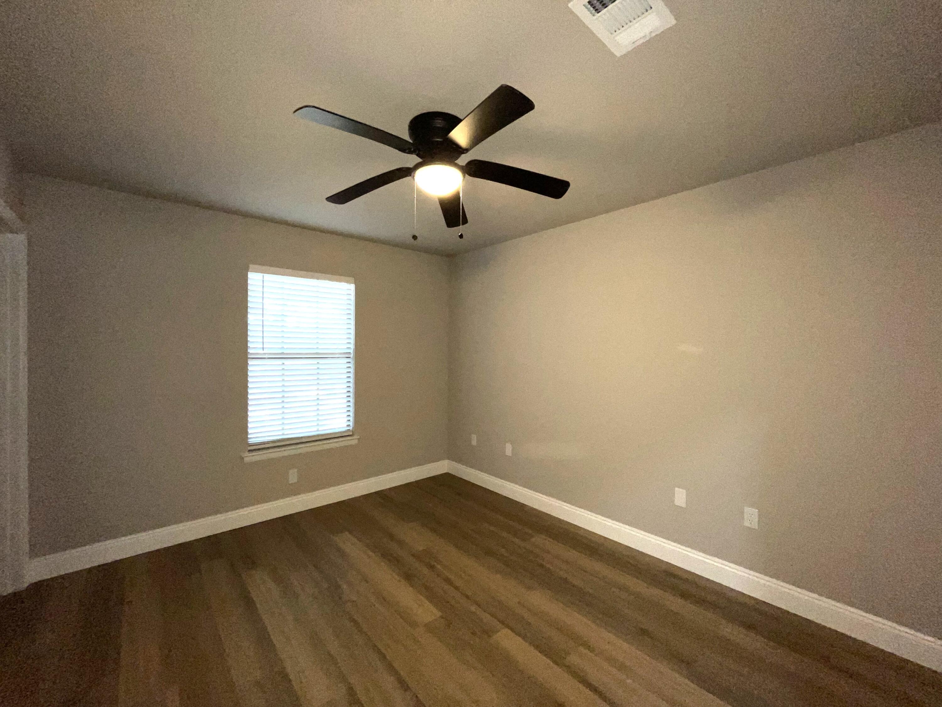 ADAMS POWELL - Residential Lease