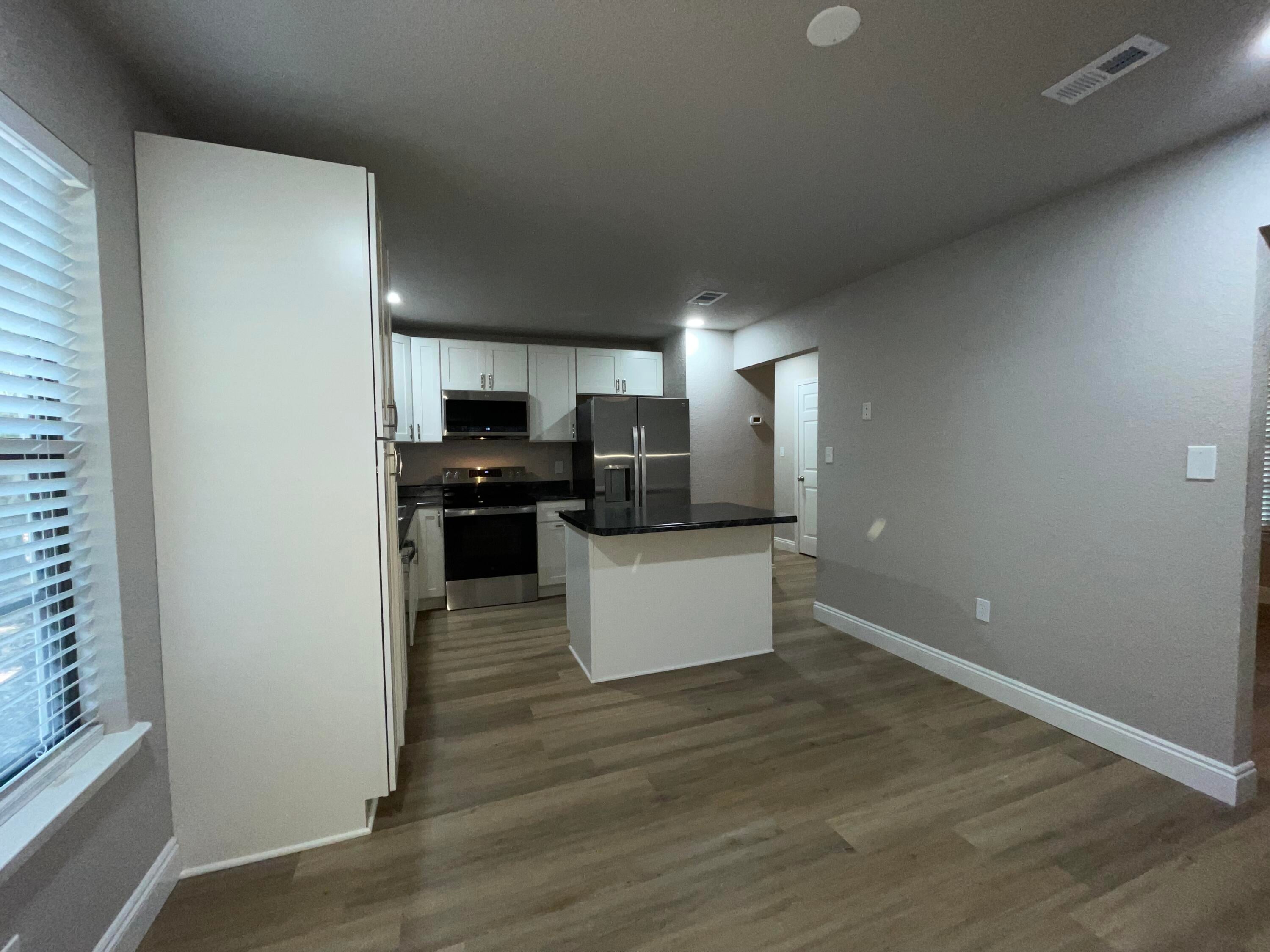 ADAMS POWELL - Residential Lease