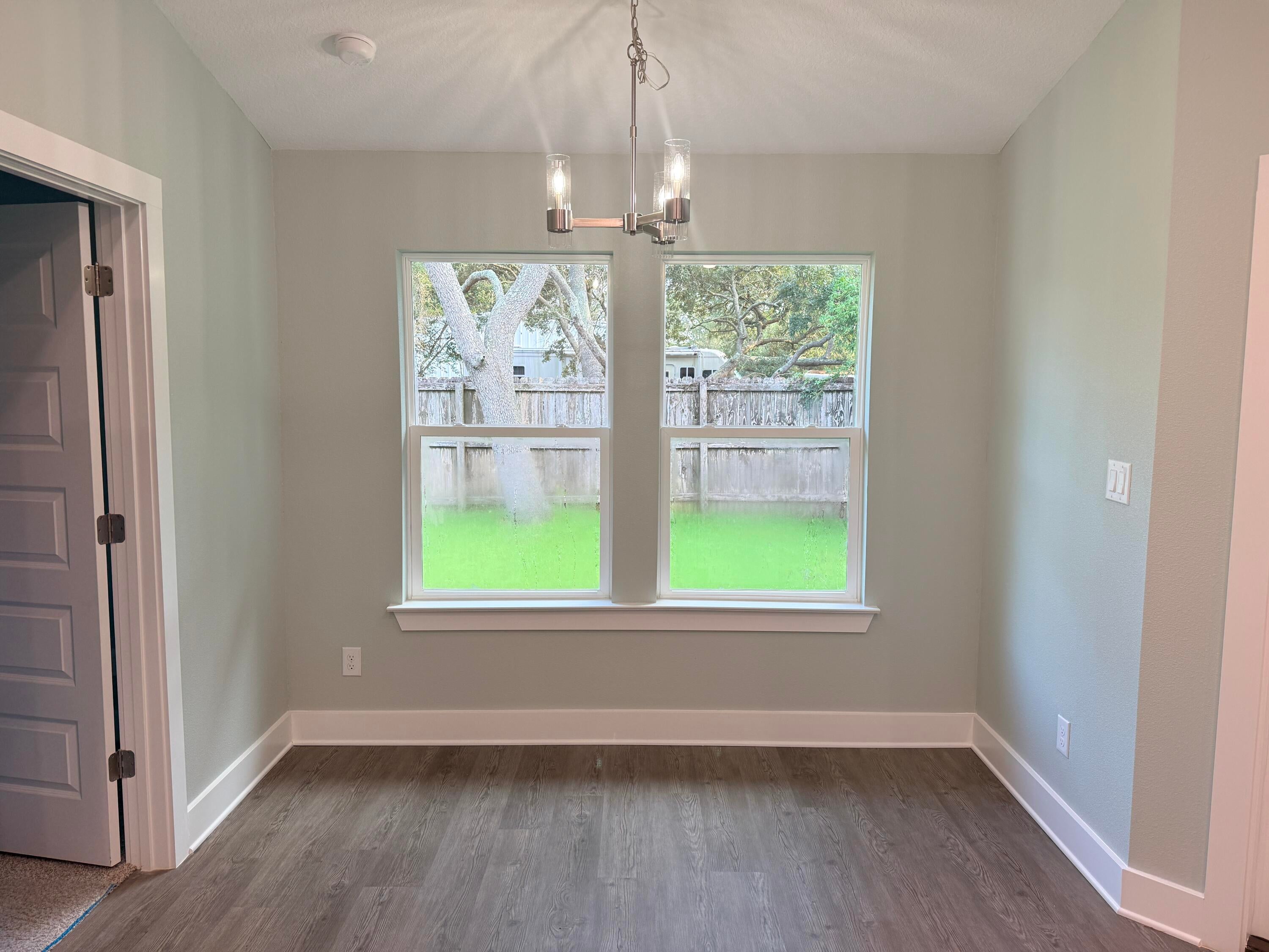EMERALD SHORES PARK - Residential