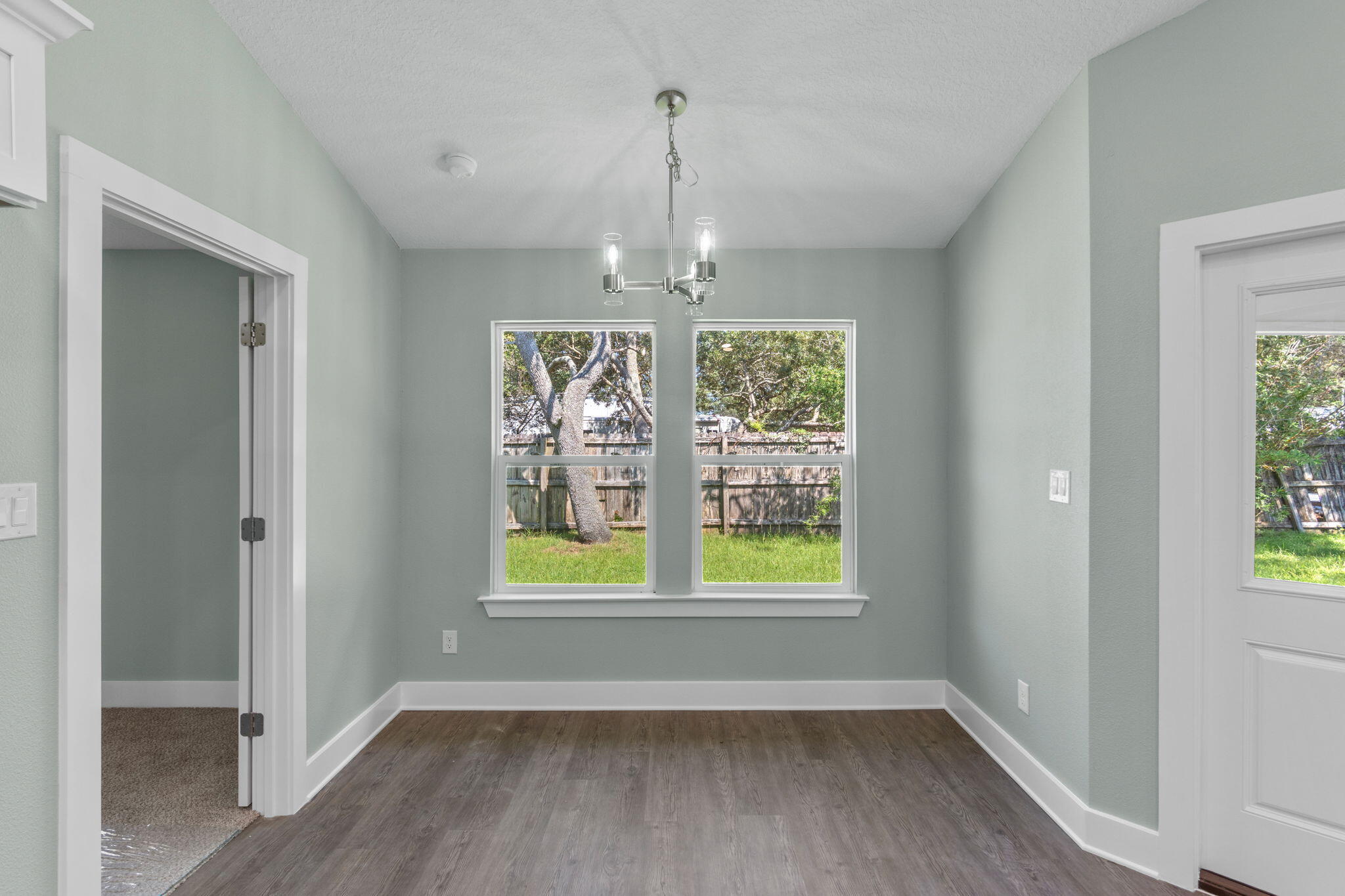 EMERALD SHORES PARK - Residential