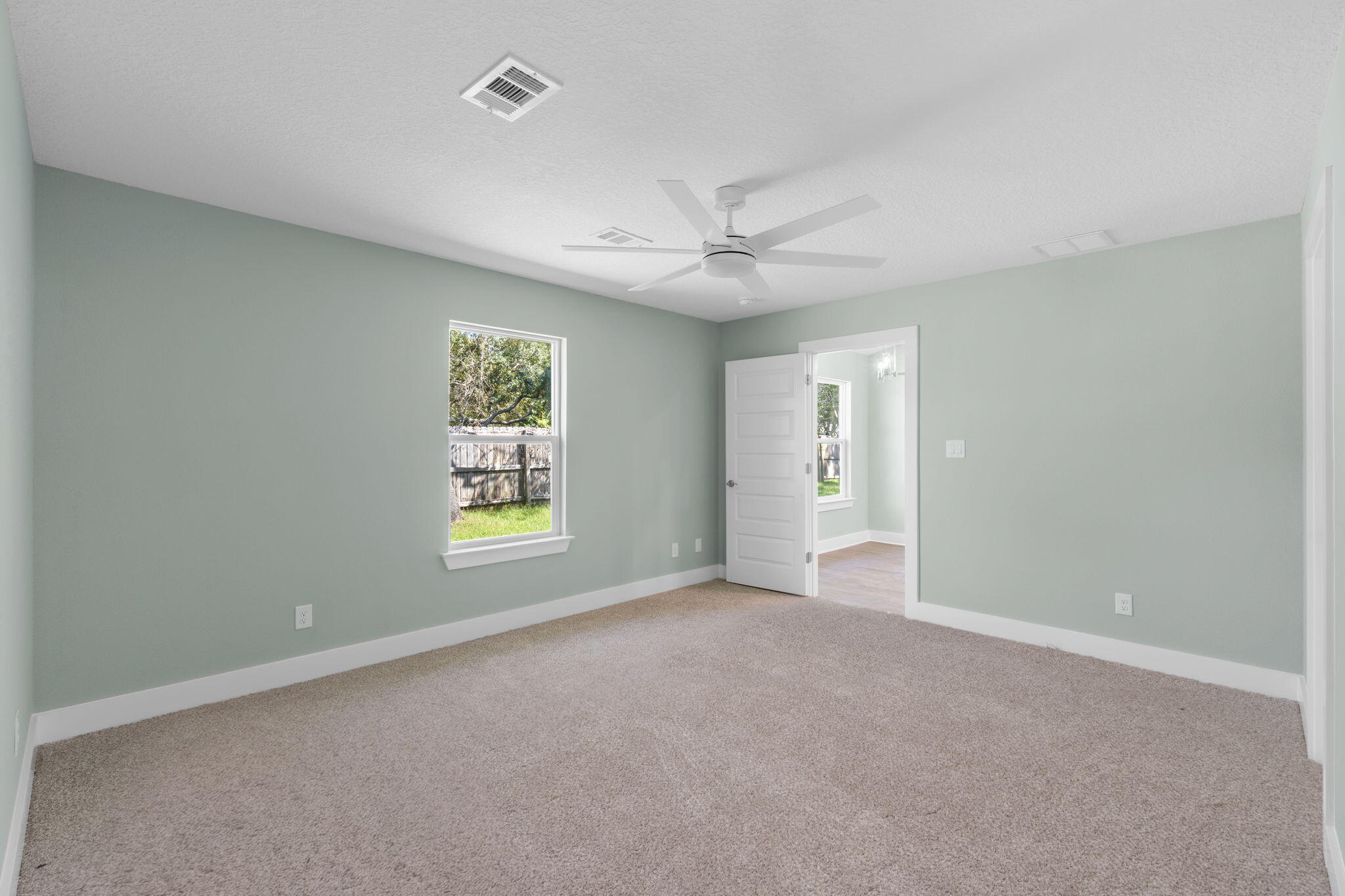 EMERALD SHORES PARK - Residential