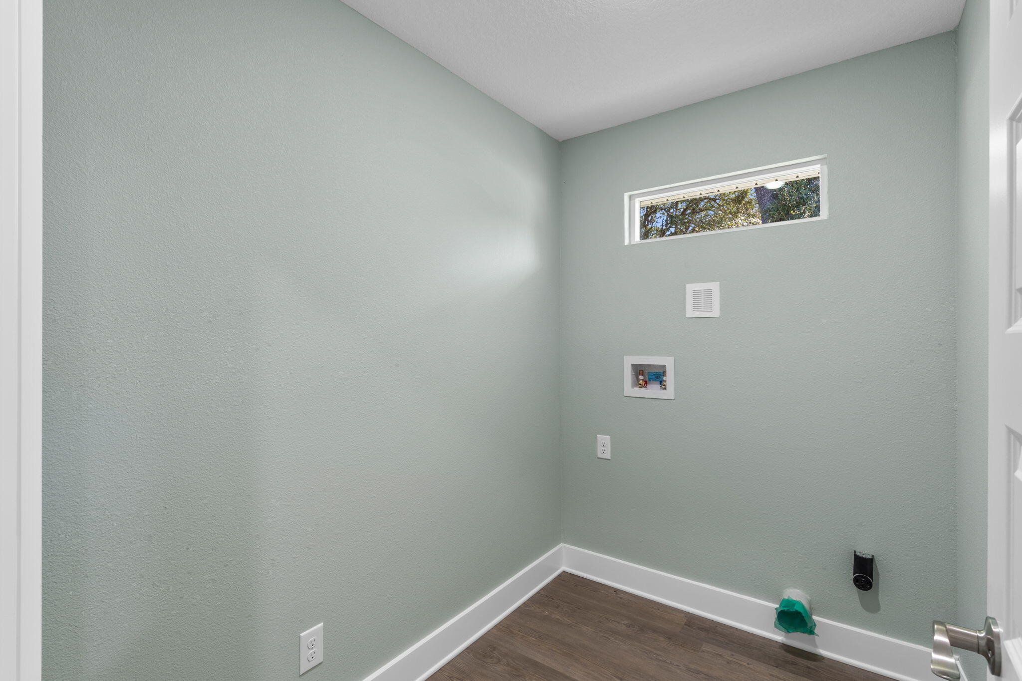 EMERALD SHORES PARK - Residential