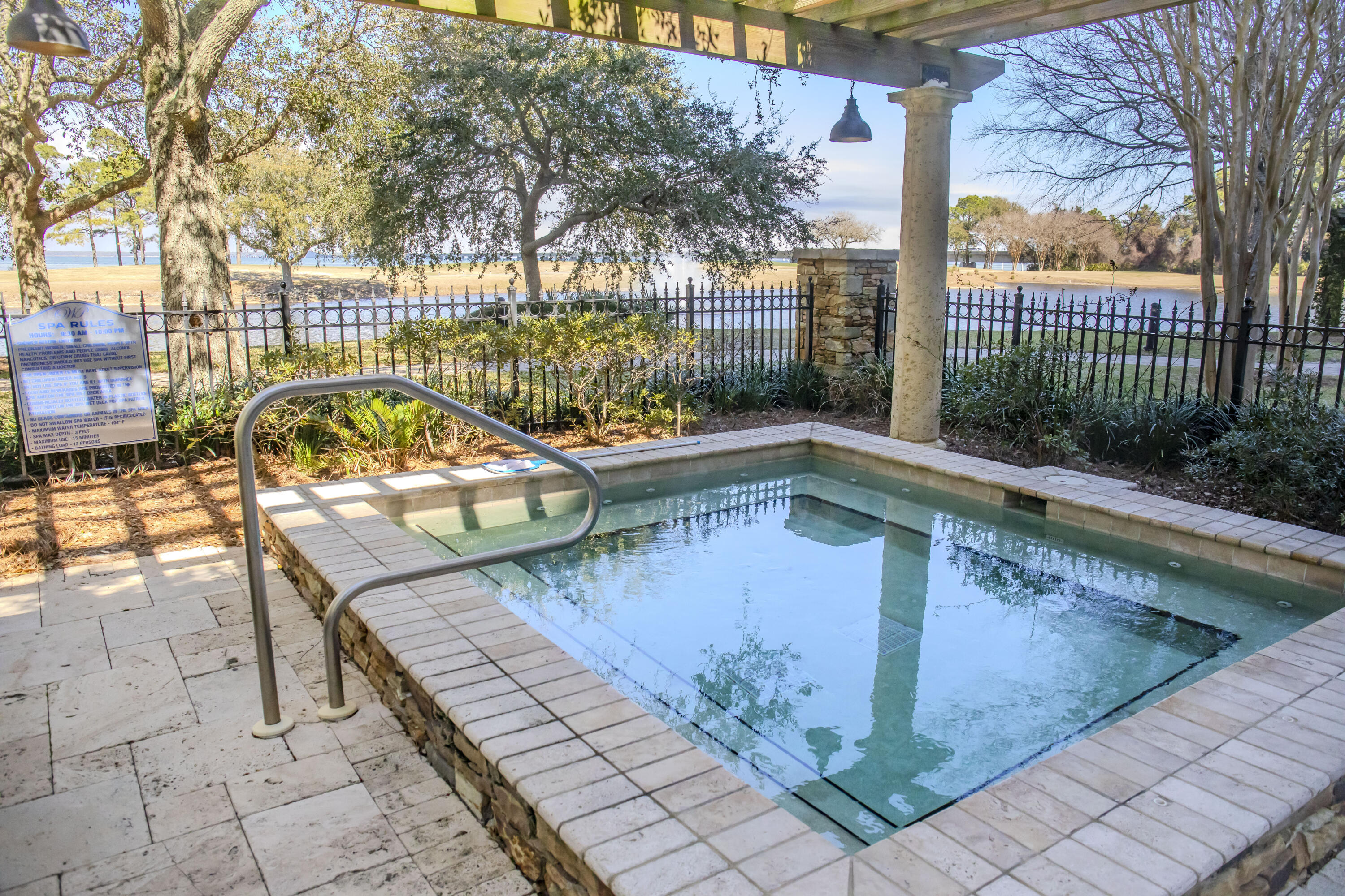 ONE WATER PLACE - Residential