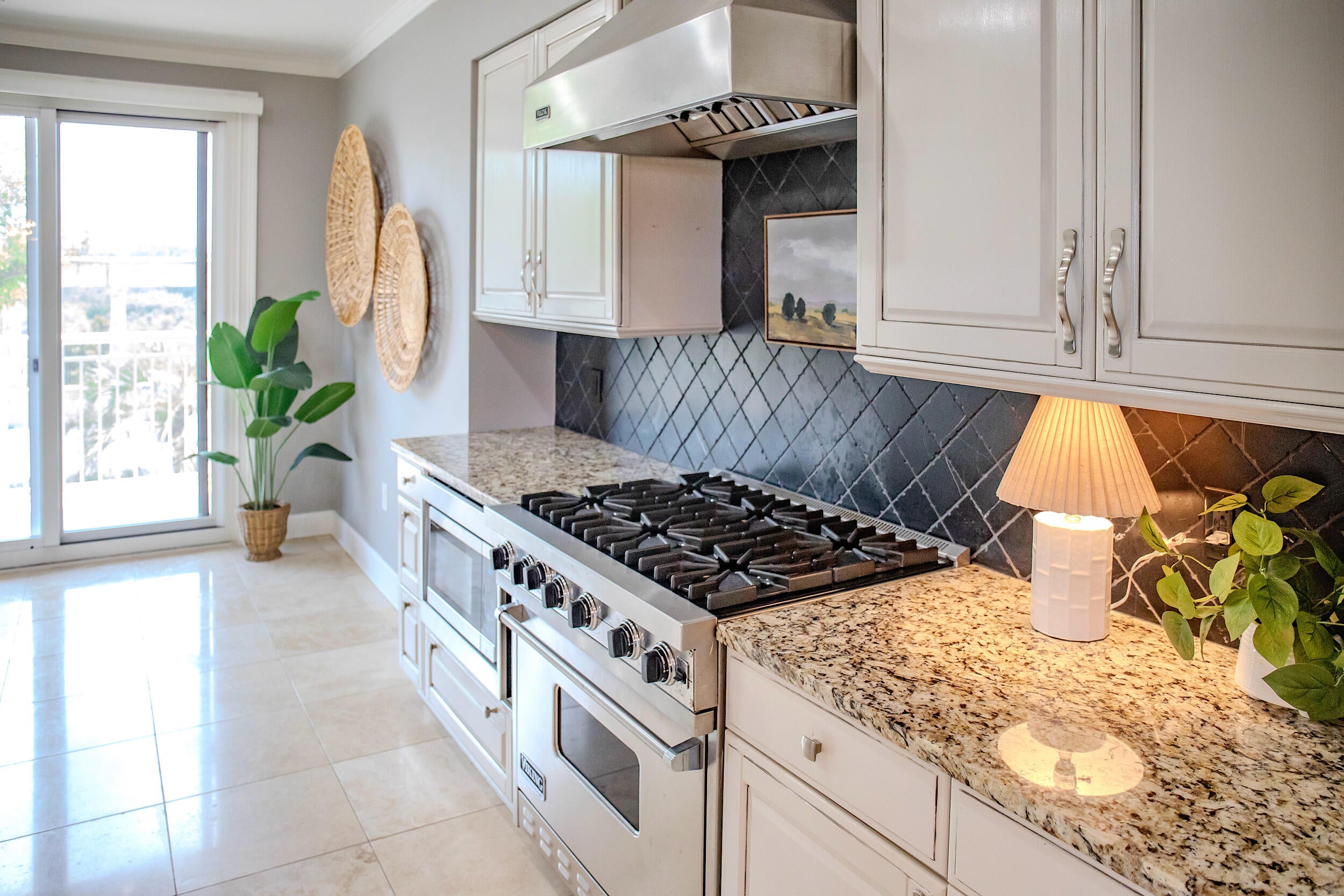 ONE WATER PLACE - Residential