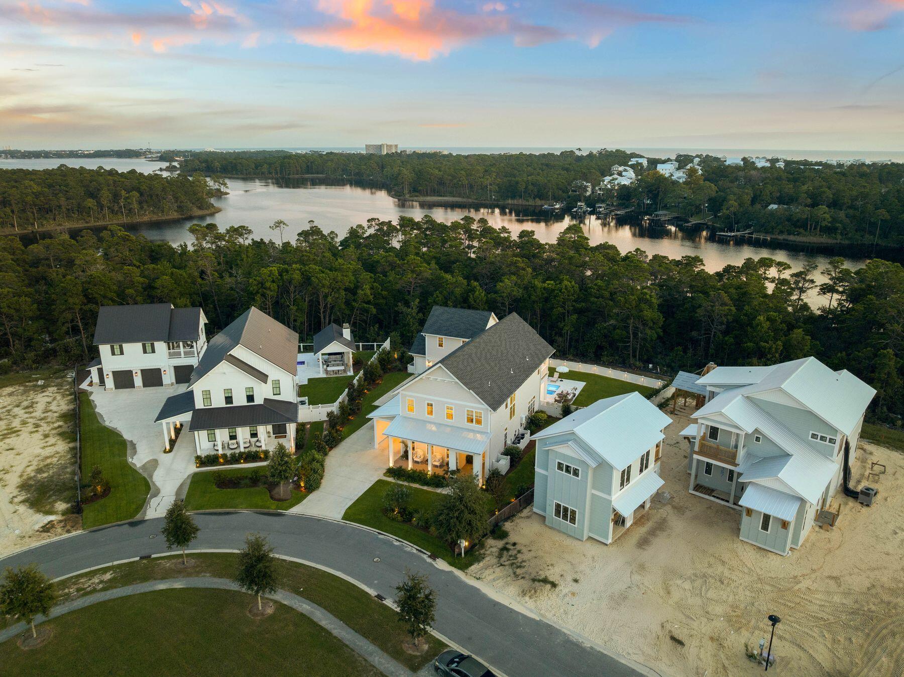 WATERSOUND ORIGINS - Residential