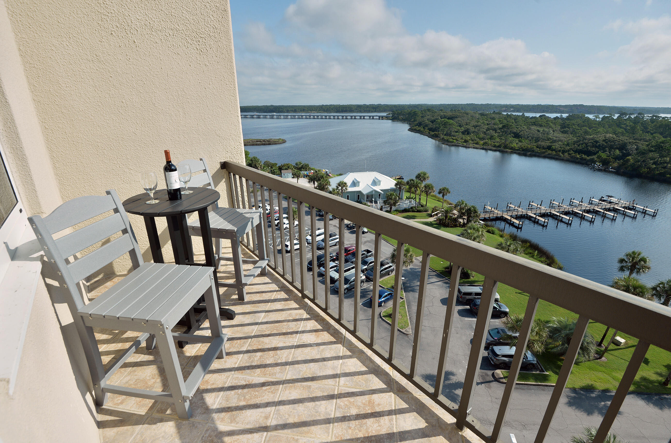 PINNACLE PORT - Residential