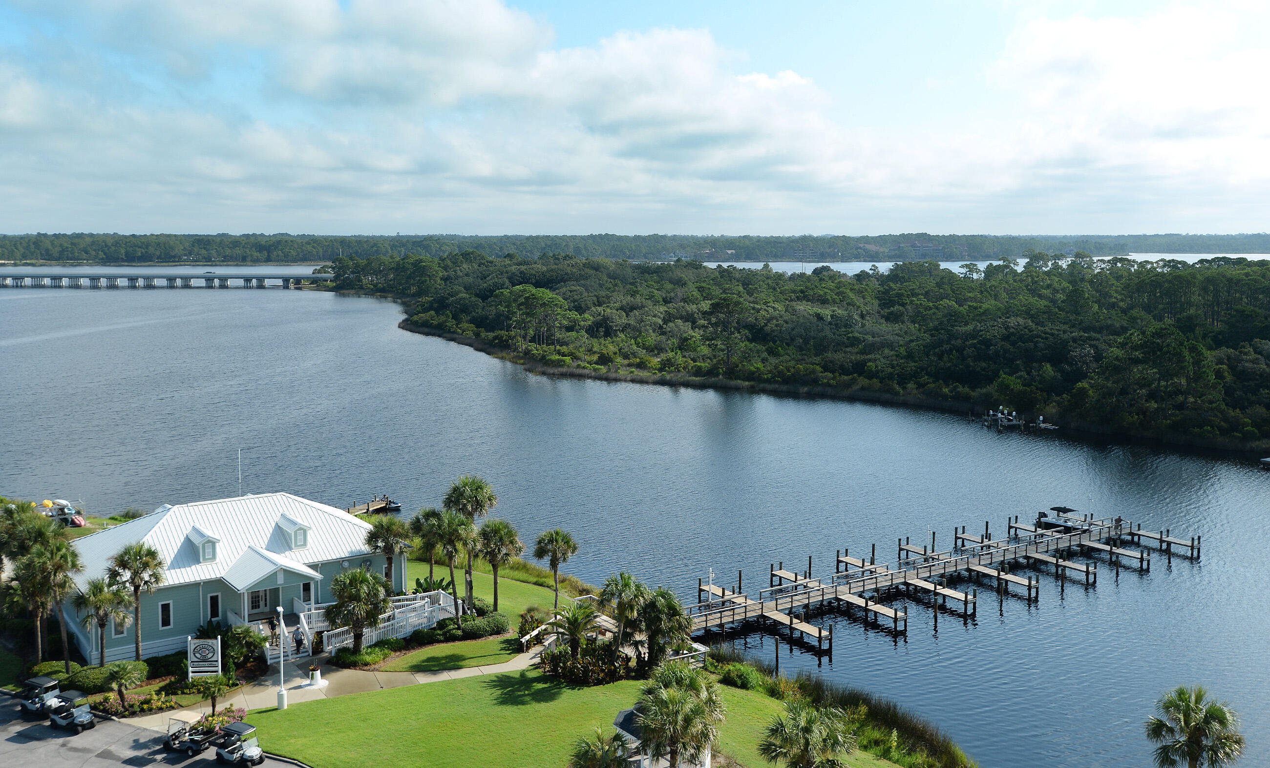 PINNACLE PORT - Residential