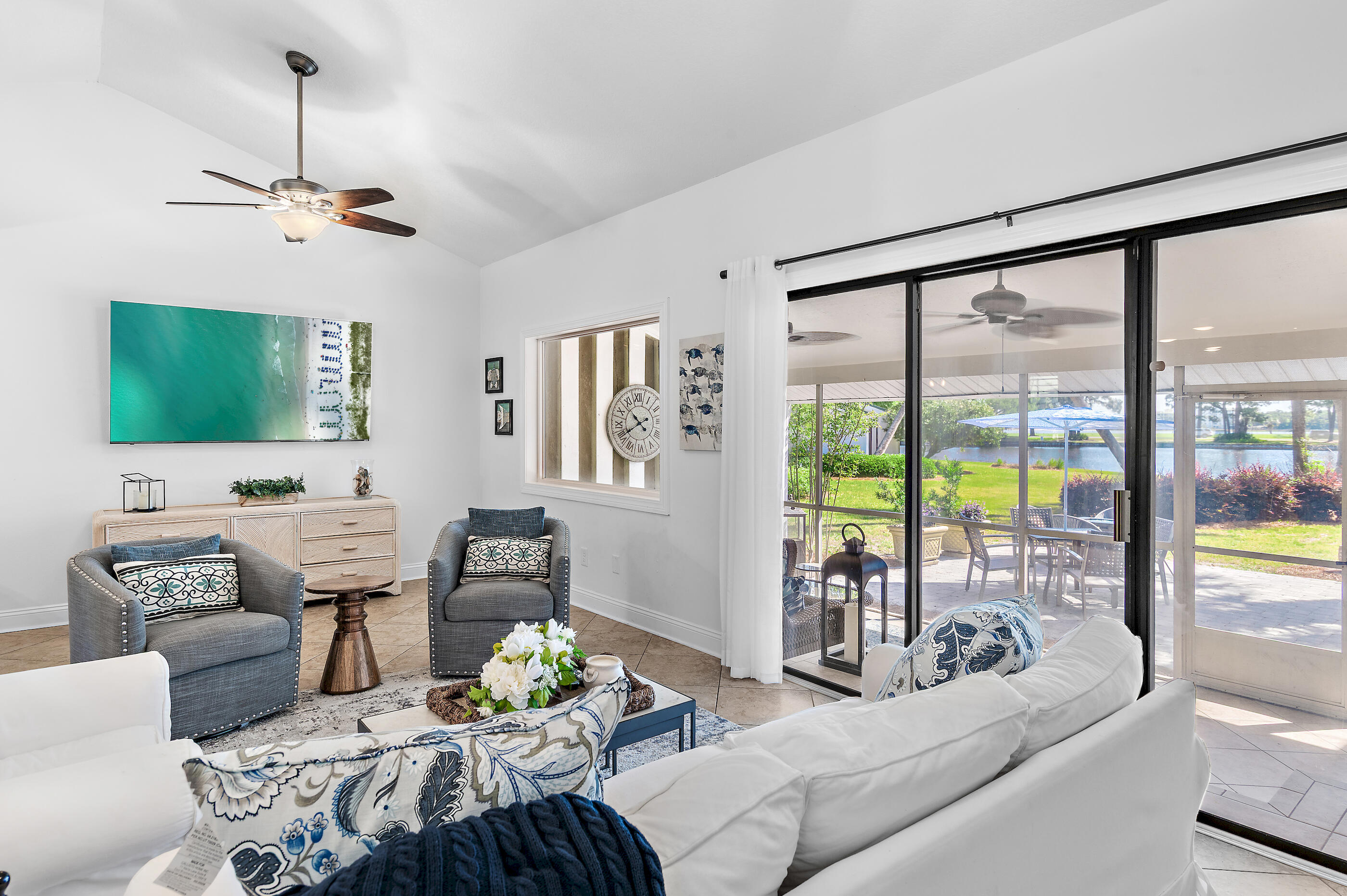 BAYOU VILLAGE CONDO PH 2 - Residential