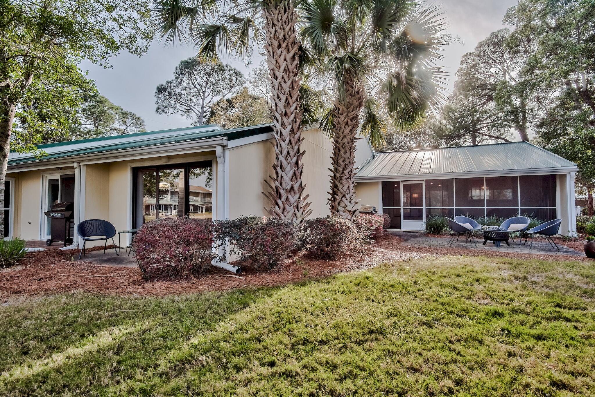 BAYOU VILLAGE CONDO PH 2 - Residential