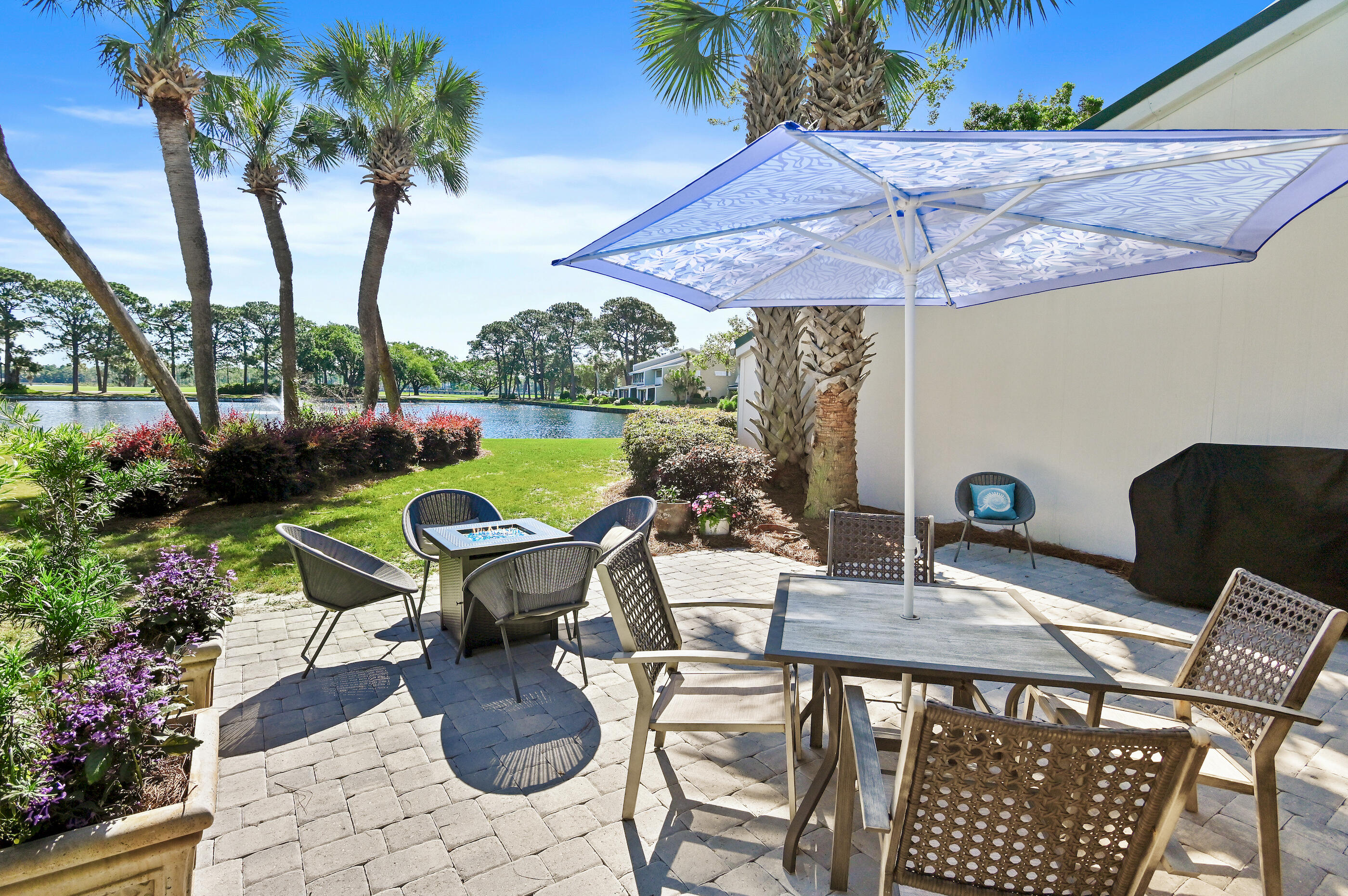 BAYOU VILLAGE CONDO PH 2 - Residential