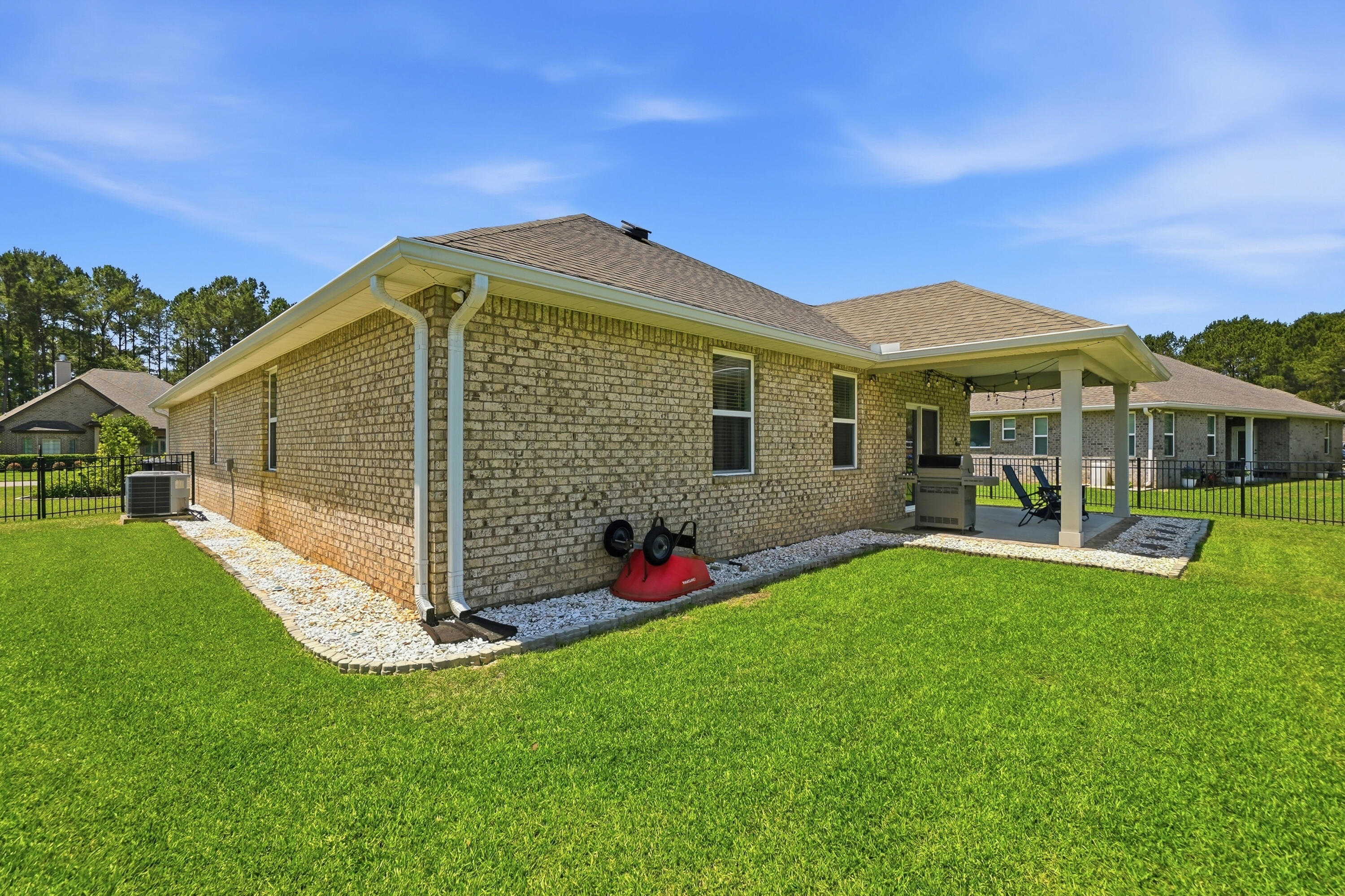 HAMMOCK BAY - Residential