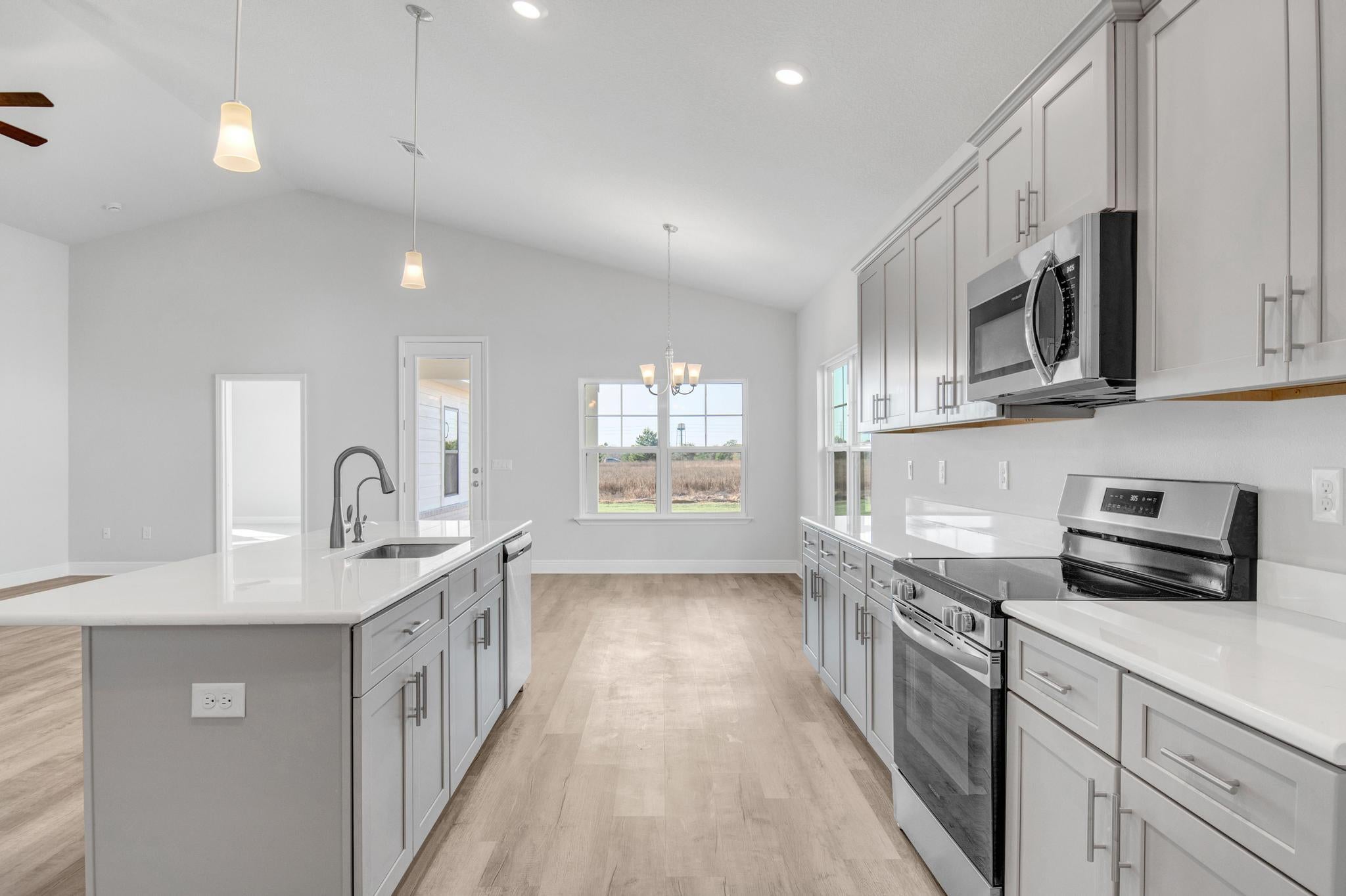 Magnolia at the Bluffs - Residential