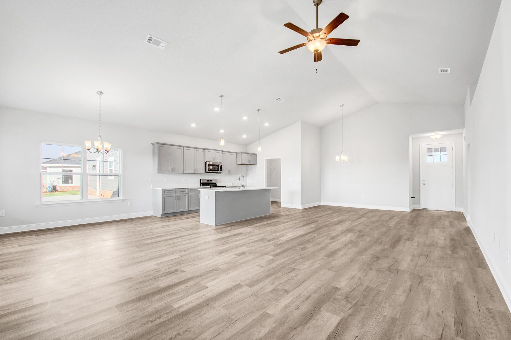 Magnolia at the Bluffs - Residential