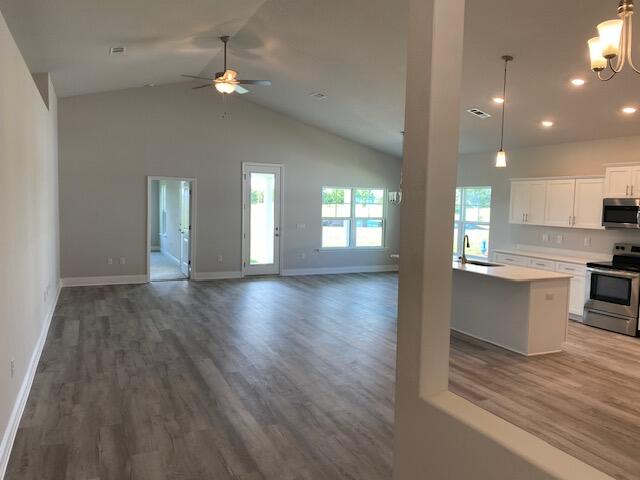 Magnolia at the Bluffs - Residential