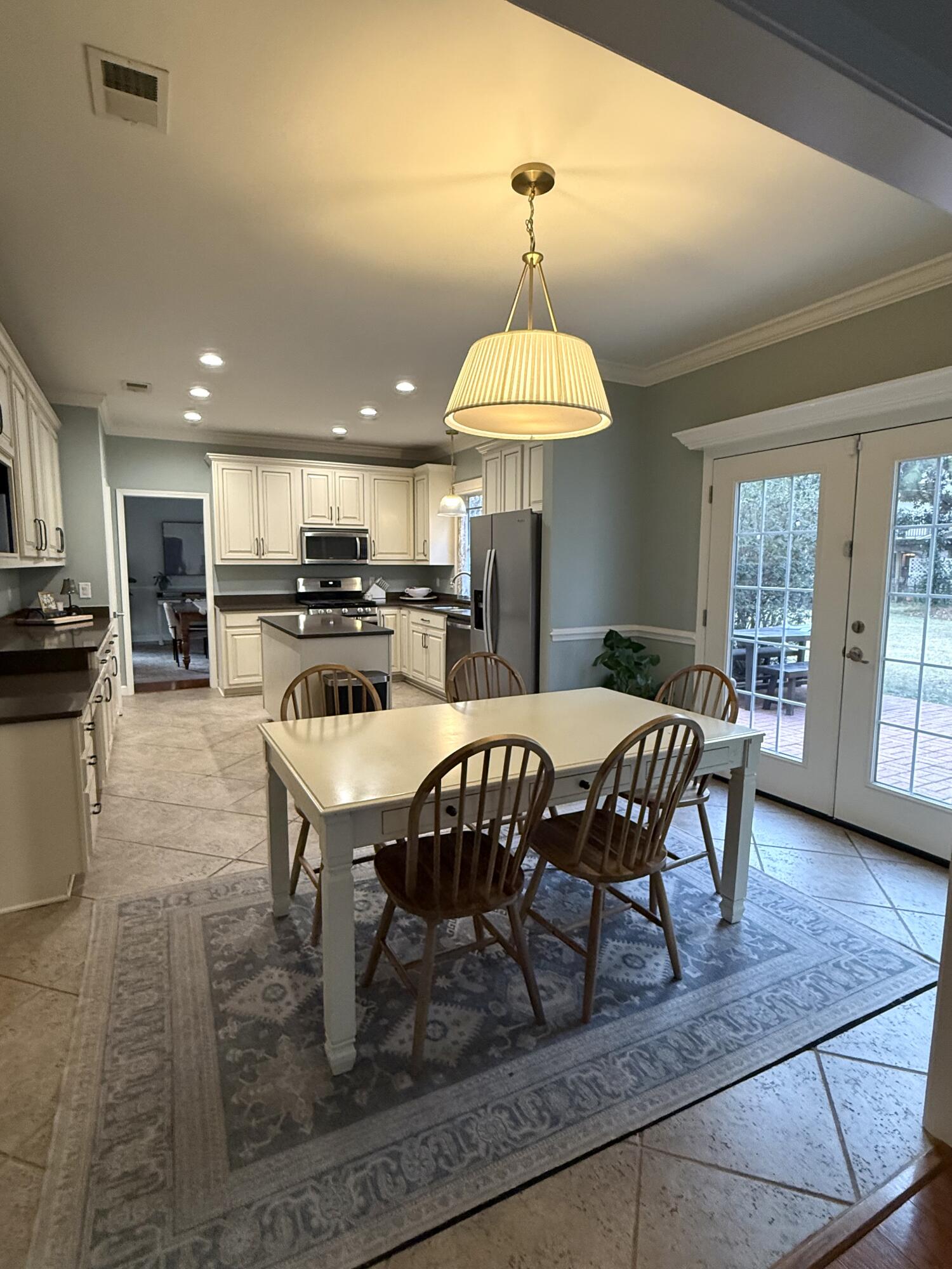 SOUTHWINDS II - Residential