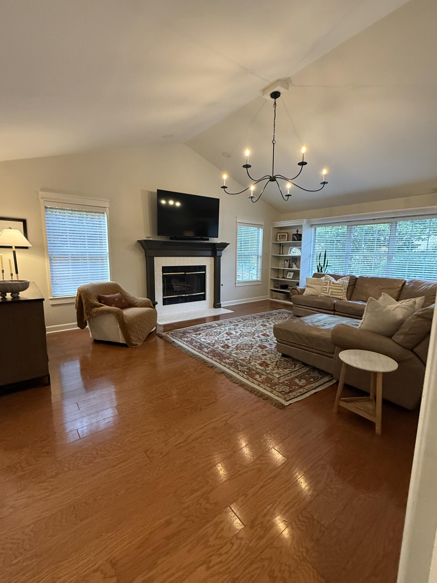 SOUTHWINDS II - Residential