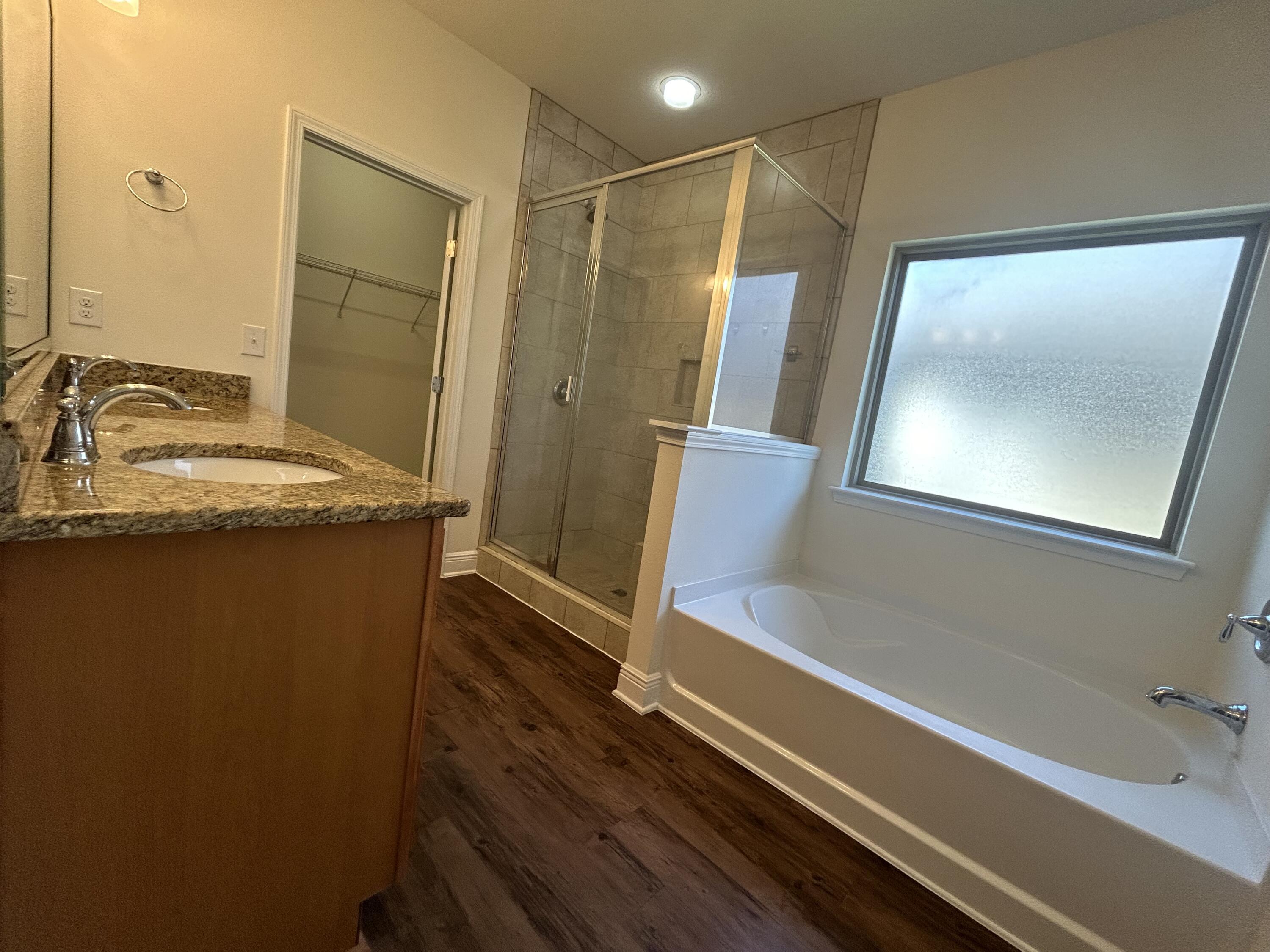 Redstone Commons - Residential Lease