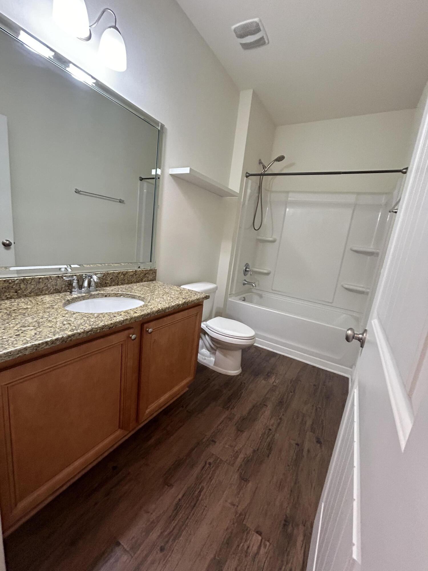 Redstone Commons - Residential Lease