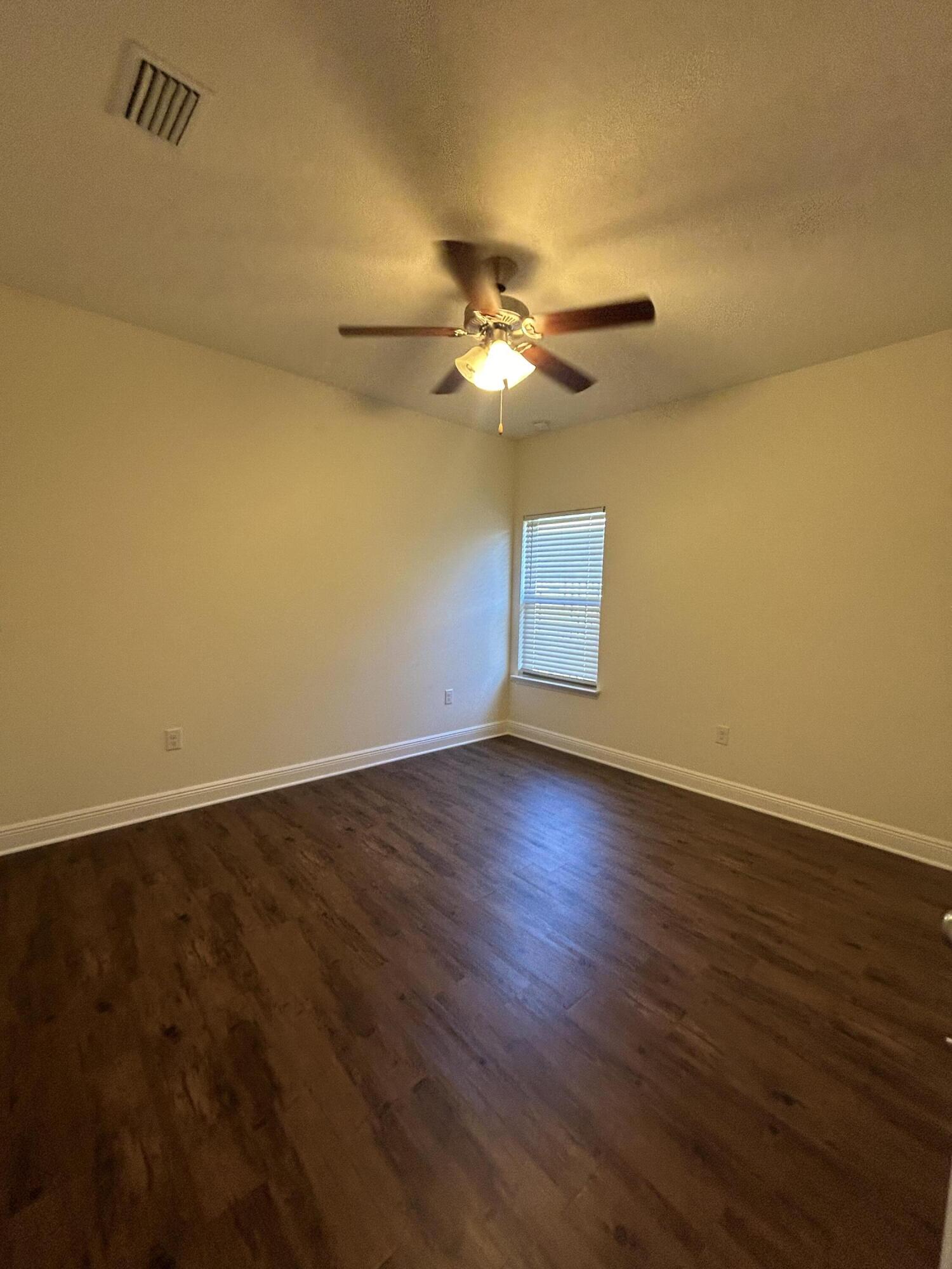 Redstone Commons - Residential Lease