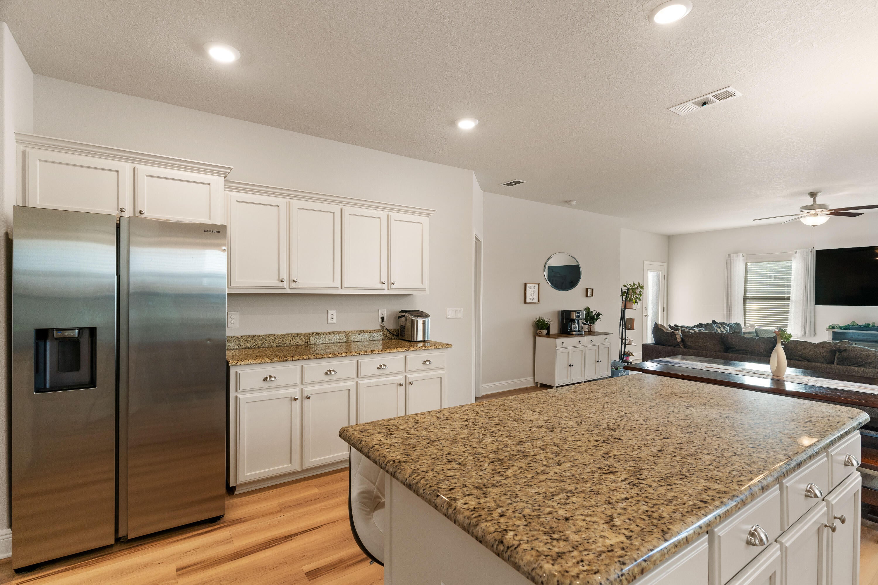 RIDGEWAY LANDING PHASE 1 - Residential Lease