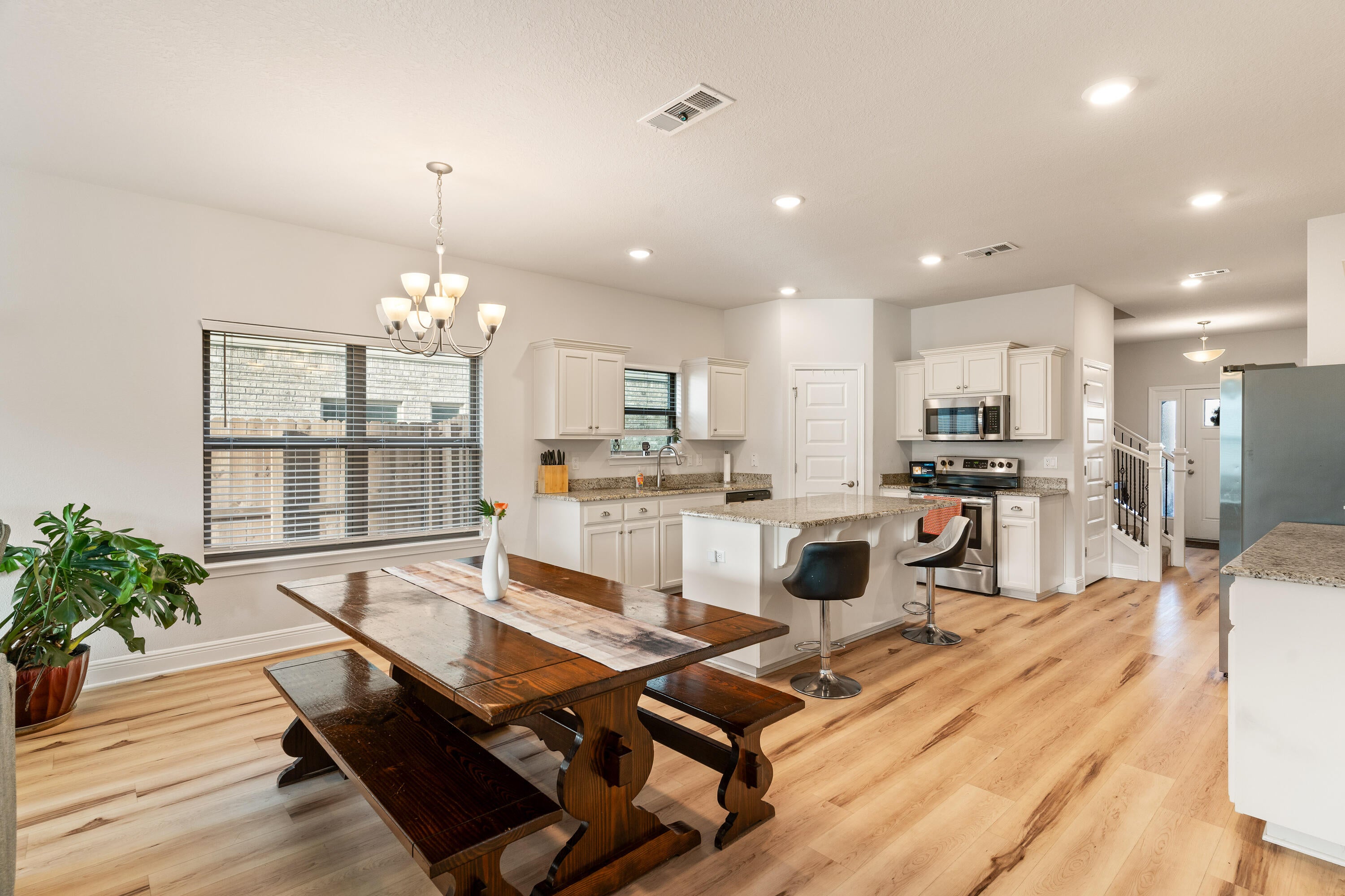RIDGEWAY LANDING PHASE 1 - Residential Lease