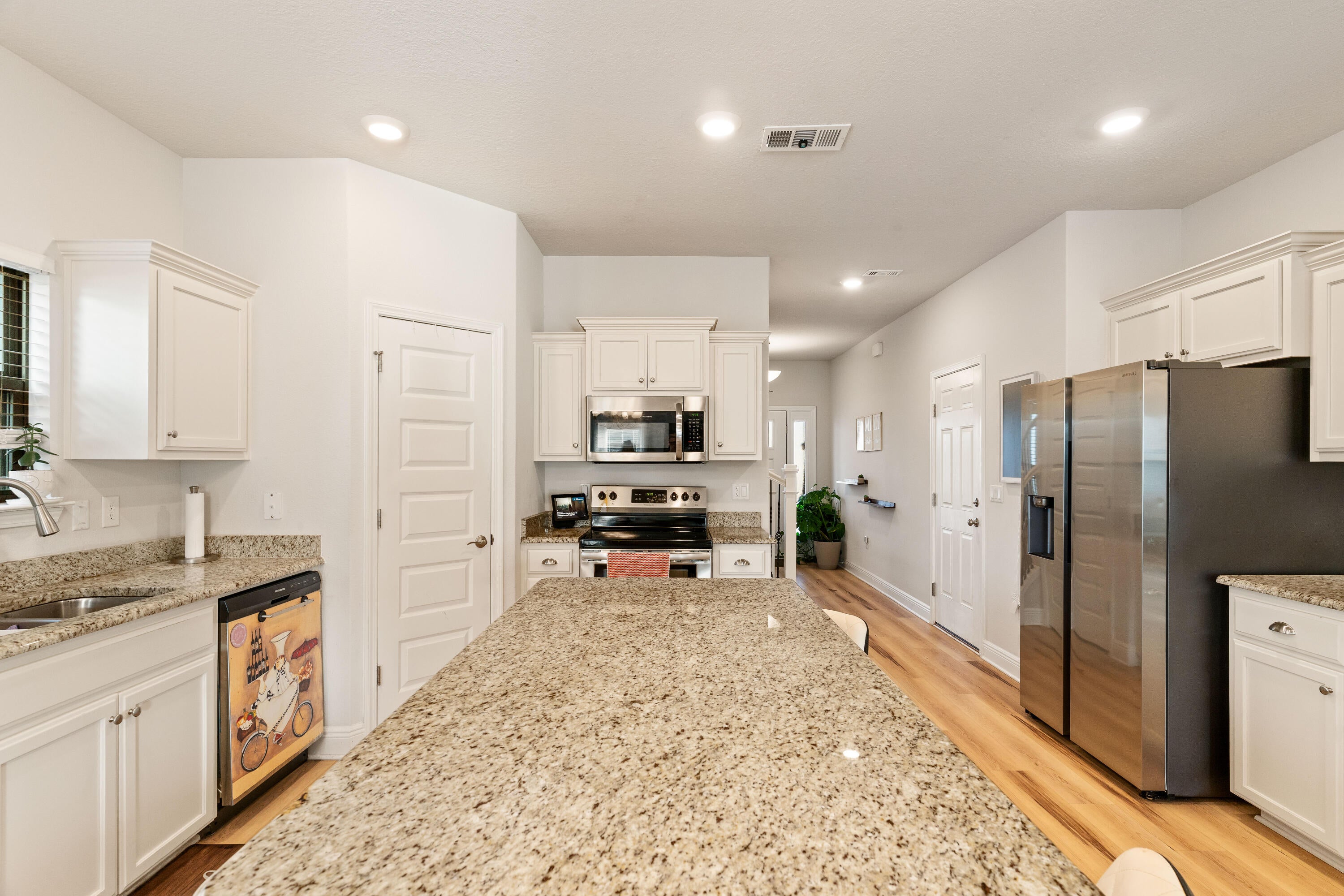 RIDGEWAY LANDING PHASE 1 - Residential Lease