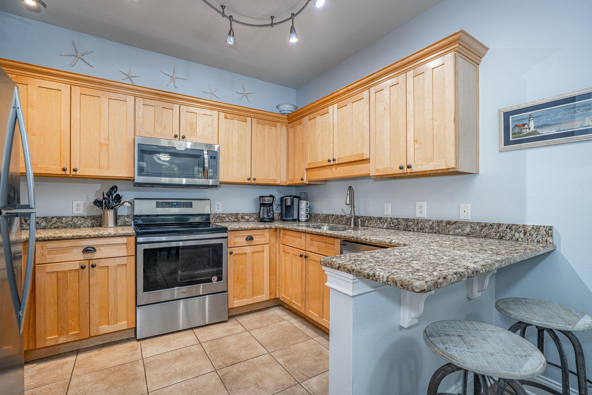 TOPSAIL VILLAGE - Residential
