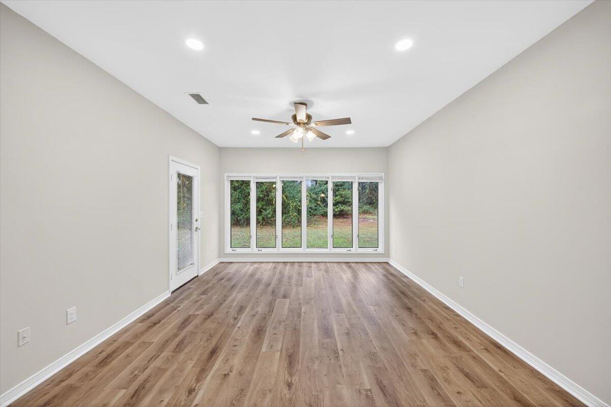 **Available 05 September**

**Utilities are included with an additional $200 monthly fee. Utility Fee covers: water, sewer, garbage, electric, pest control, and landscaping services.****

Small pets will be considered with owner approval.
This completely remodeled unit features brand-new stainless steel appliances, cabinets, LVP flooring and paint. This is a move-in-ready 1-bedroom, 1-bath home featuring a bright, open living area with beautiful LVP floors and sliding glass doors that lead to your private patio. The pass-through kitchen offers shaker-style cabinetry, neutral counters, and appliances, including a refrigerator, stove, microwave, and dishwasher, with a convenient in-unit stackable washer/dryer! (Updated pictures coming soon)

The spacious bedroom features a ceiling fan and generous closet space. At the same time, the bath boasts an extended dual-sink vanity, a full tub/shower combo, and thoughtful storage options throughout, making daily living both functional and easy.

Conveniently located near the sought-after Bluewater Bay amenities, this condo offers access to a vibrant community lifestyle. Nearby, you'll find Abram's Park and Woodlands Park, along with multiple community pools, including Bay Drive Pool, Gleneagles Pool, and Woodlands Pool--each offering flexible membership options (daily or yearly). Sports enthusiasts will enjoy the tennis and pickleball courts, 9-hole disc golf course, and the championship Bluewater Bay Golf Course. For those who love the water, the Bluewater Bay Marina provides boat slips, indoor storage, a gated RV/boat storage facility, a ship/tackle store, and easy access to the Freedom Boat Club.

Dining and entertainment options abound with numerous nearby restaurants, including LJ Schooners Dockside Restaurant & Oyster Bar--perfect for enjoying waterfront views, live music, paddleboard races, chess nights, and relaxed indoor/outdoor dining.

Nature lovers will appreciate the proximity to Fred Gannon Rocky Bayou State Park, where scenic trails and waterfront access create endless opportunities for outdoor recreation.


We've partnered with Obligo to help qualified renters save money when it matters most.: ***Cut the Upfront Costs -- Move In Without a Security Deposit!***

*All pets are registered via pet screening, and all assistance animals are verified through the same screening process.**

Tenant to verify all data. Please contact Sound Choice Real Estate to schedule a showing- 850-389-8533.

***Approval is based on several factors as follows***
- Rental History and Verification
- Employment History and Verification
- Credit History
- Criminal Background & Terrorist Database Check
- Pet Verification