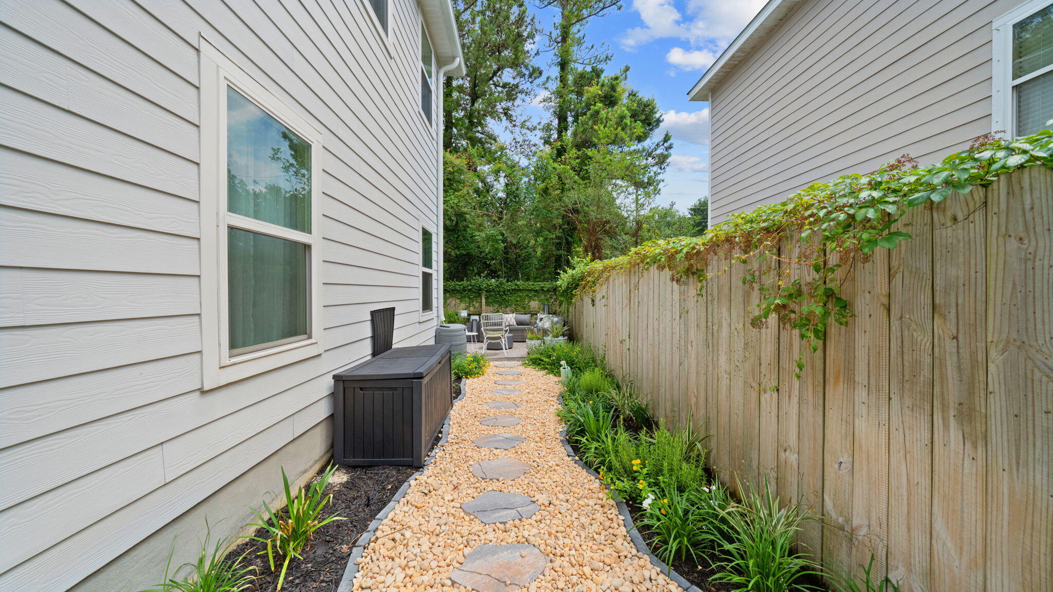 Mosaic Oaks - Residential