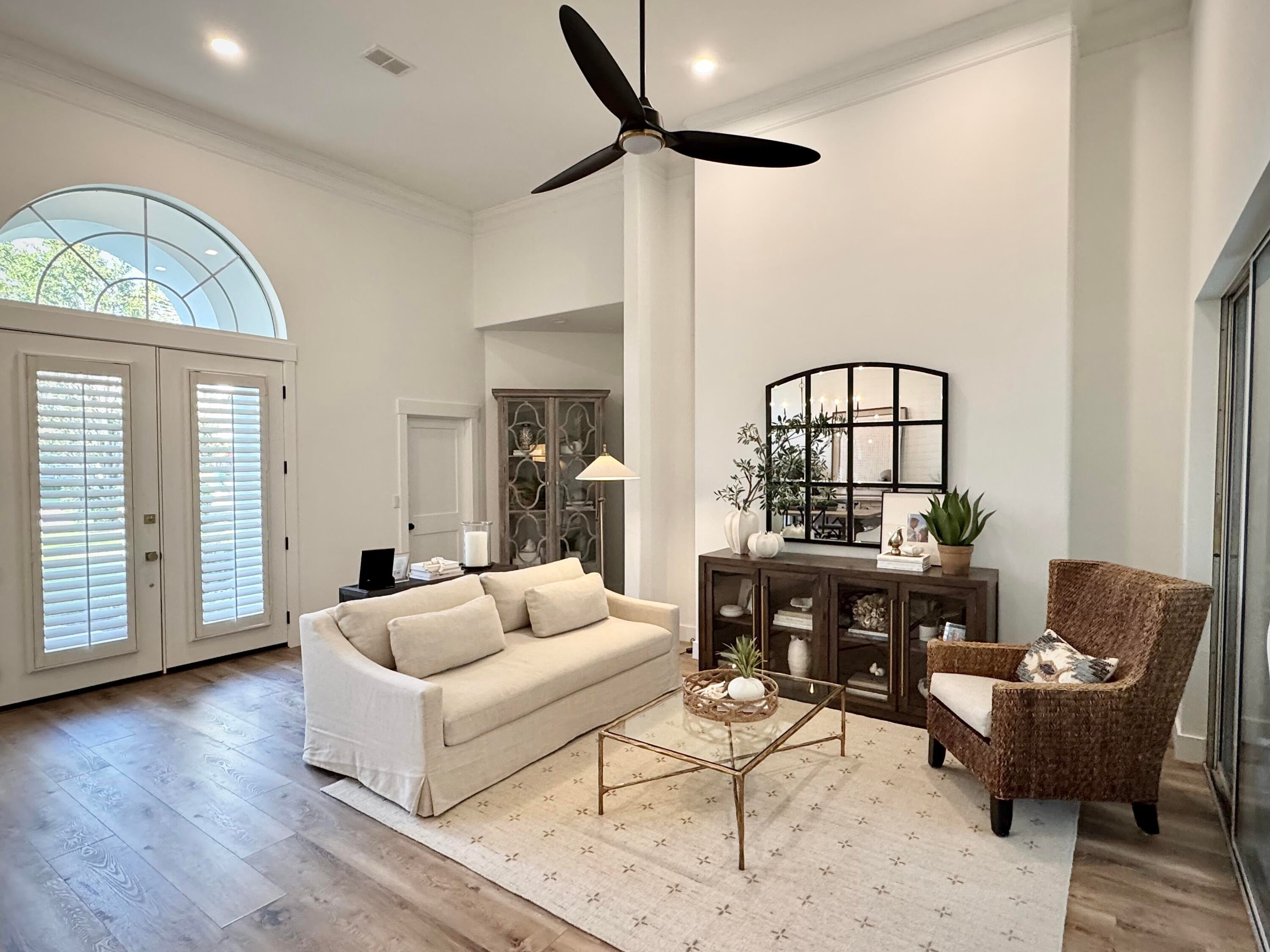 EMERALD LAKES PH 1 - Residential