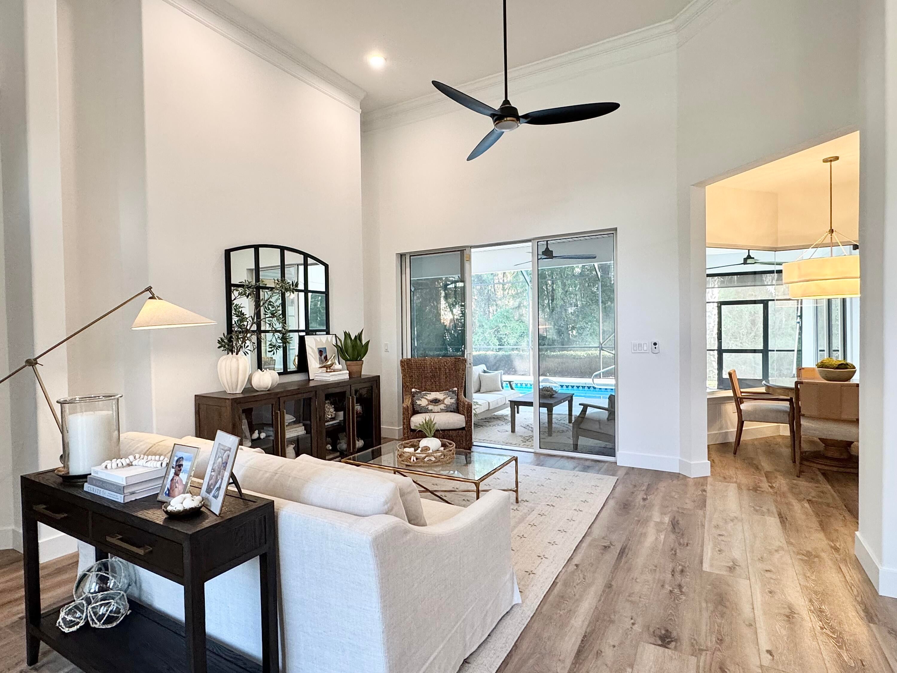 EMERALD LAKES PH 1 - Residential