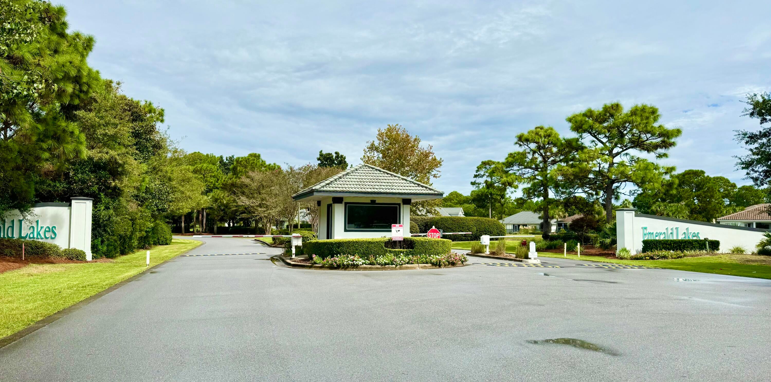 EMERALD LAKES PH 1 - Residential