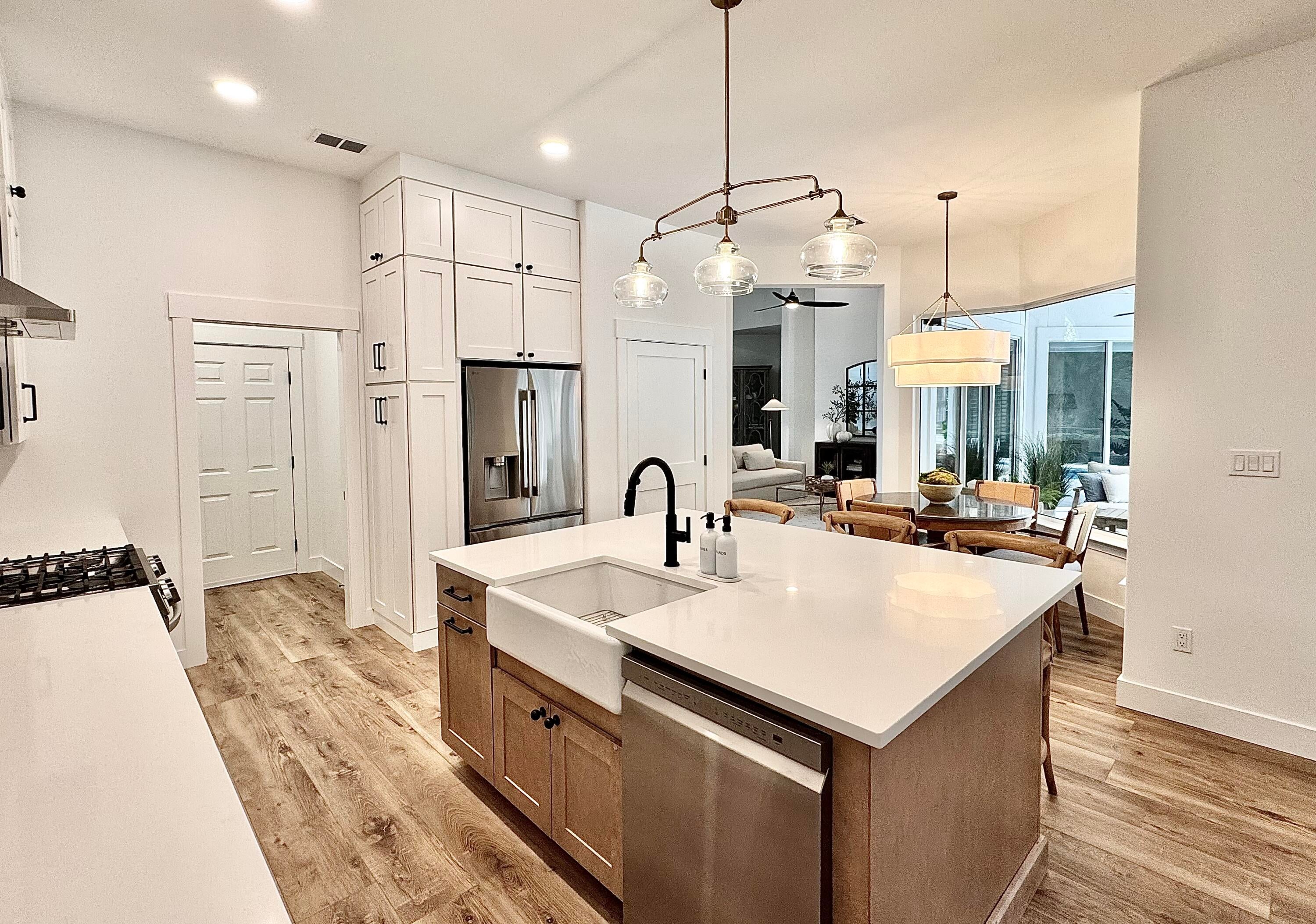 EMERALD LAKES PH 1 - Residential