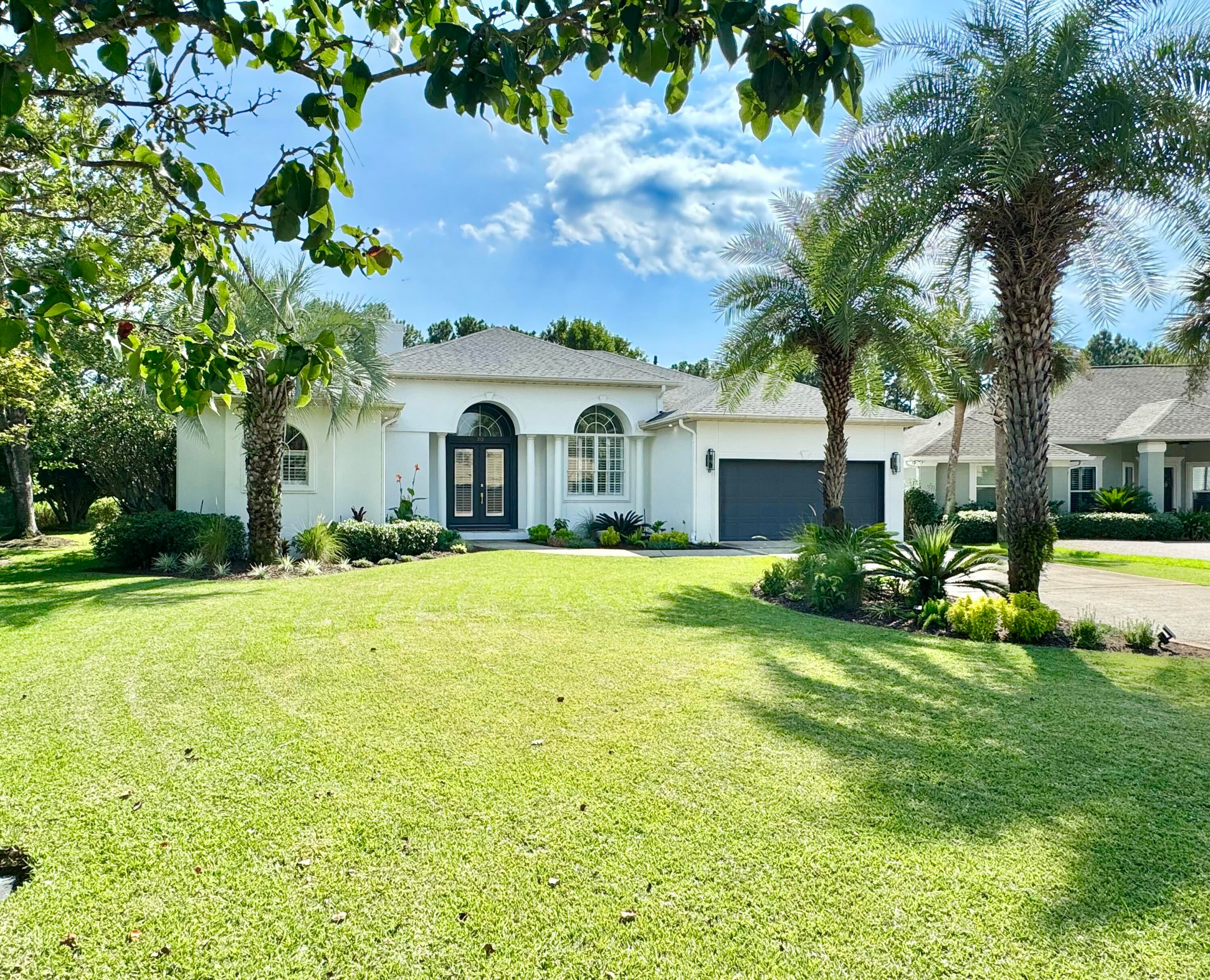 EMERALD LAKES PH 1 - Residential